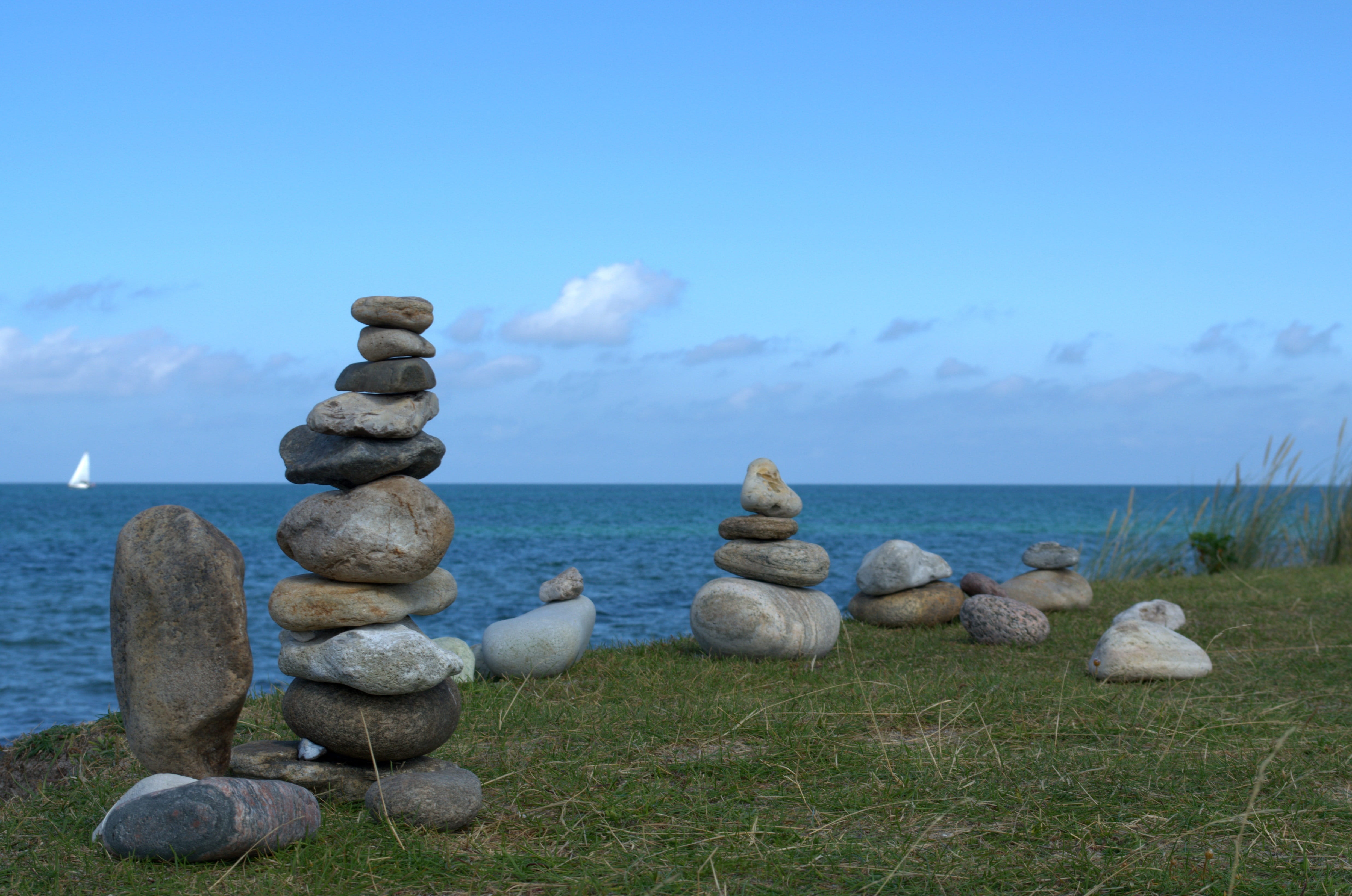 success, cloud - sky, beauty in nature, sky, directory, layered, stone - object, each other, rock, balance, maritime, rock - object, stability, no people, HD Wallpaper