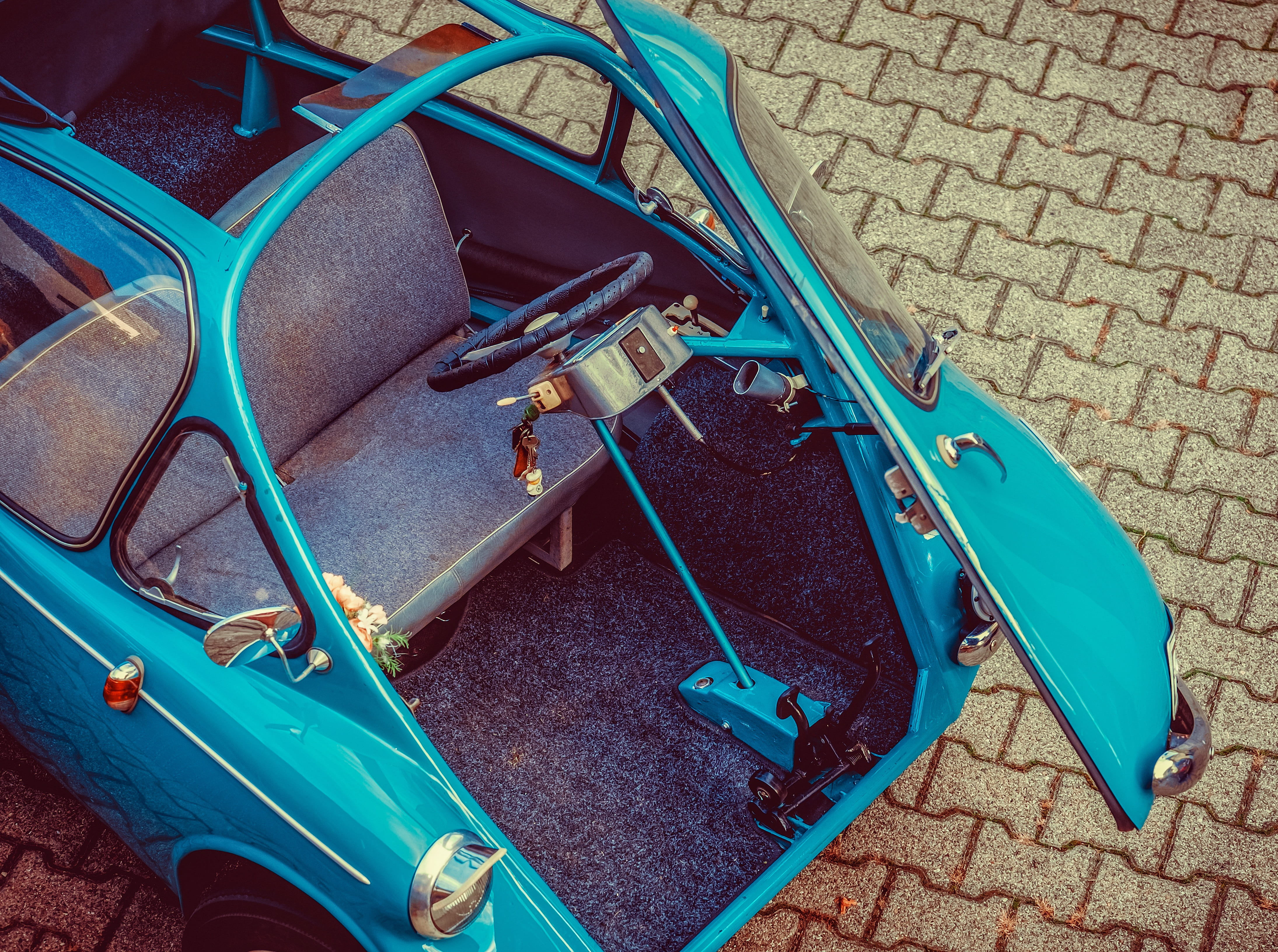 mode of transportation, four stroke engine, footpath, stone, oltimer, heinkel cabin, motor vehicle, chair, vehicle, city car, gardening equipment, metal, HD Wallpaper