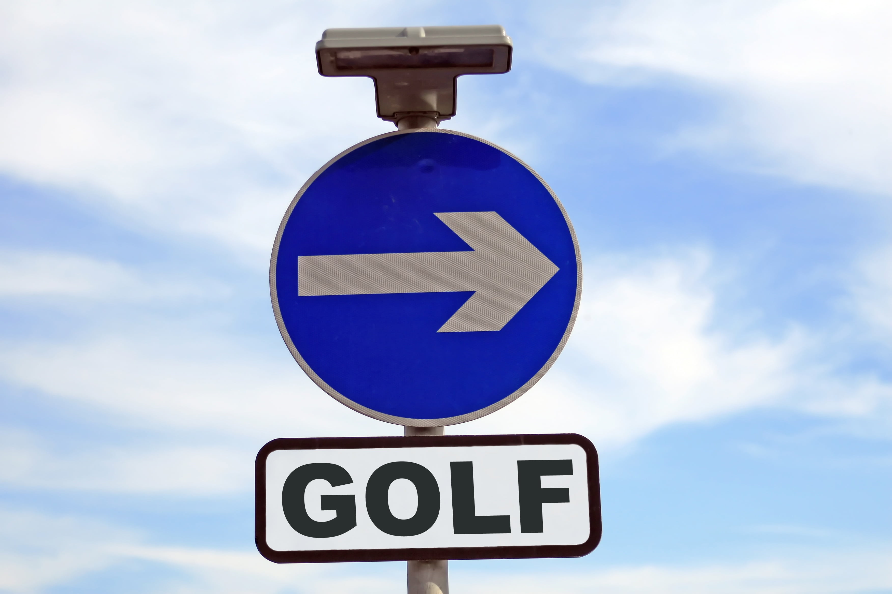 arrow symbol, practice, vacation, links, birdie, outdoors, 2K, country, competition, clouds, green, retire, information, wealthy, compete, cloud - sky, HD Wallpaper