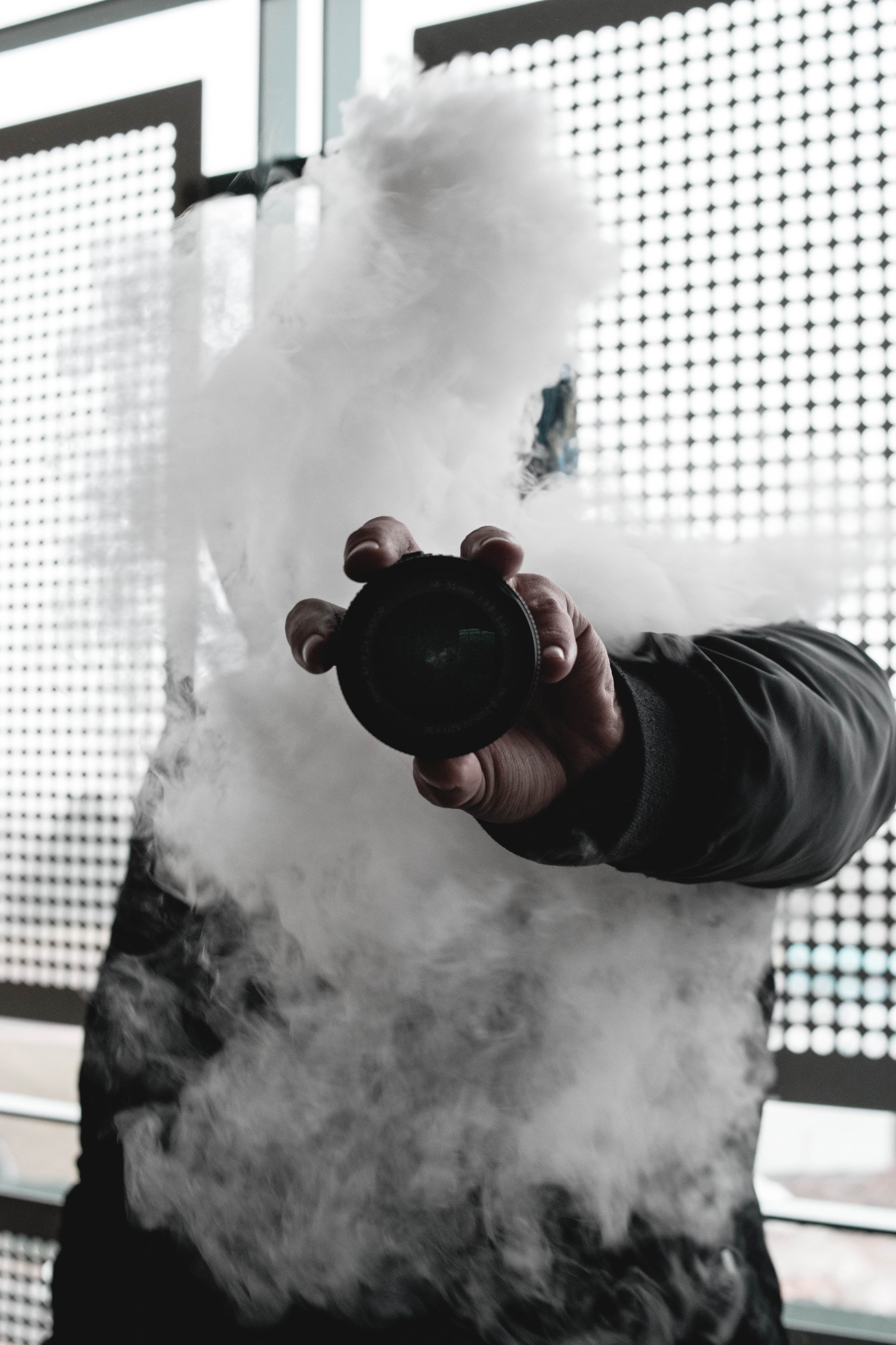 social issues, lifestyles, food, derby, urban, light, hype, 4K, united kingdom, street, food and drink, street hype, urbanexpo, hypebeast, indoors, men, Phone HD Wallpaper