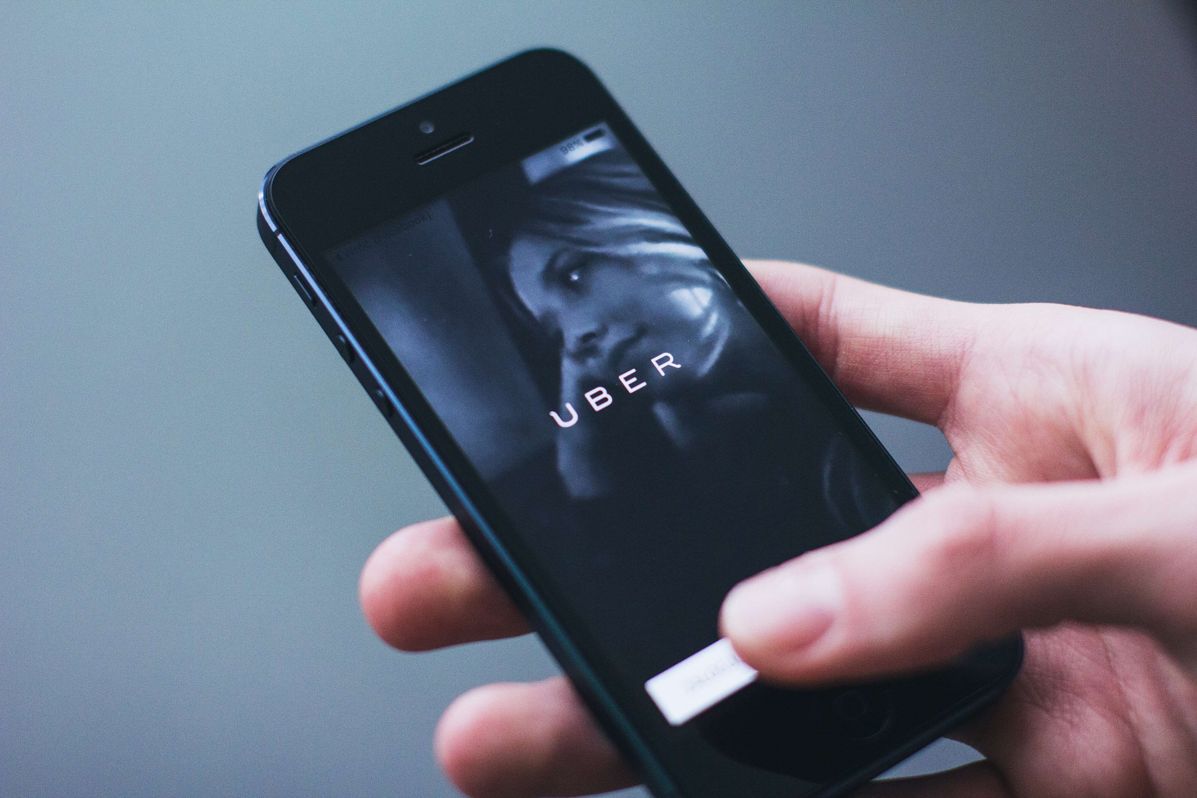 wireless technology, taxi, app, smart phone, mobile phone, hand, smartphone, uber, connection, body part, communication, global communications, screen, HD Wallpaper