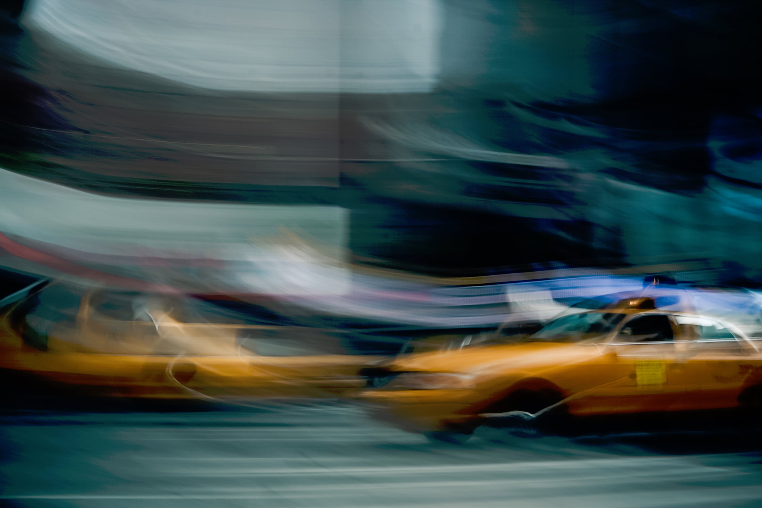 blurred motion, outdoors, photo, mode of transportation, land vehicle, city life, transportation, long exposure, architecture, exposure, street, long, motor vehicle, HD Wallpaper