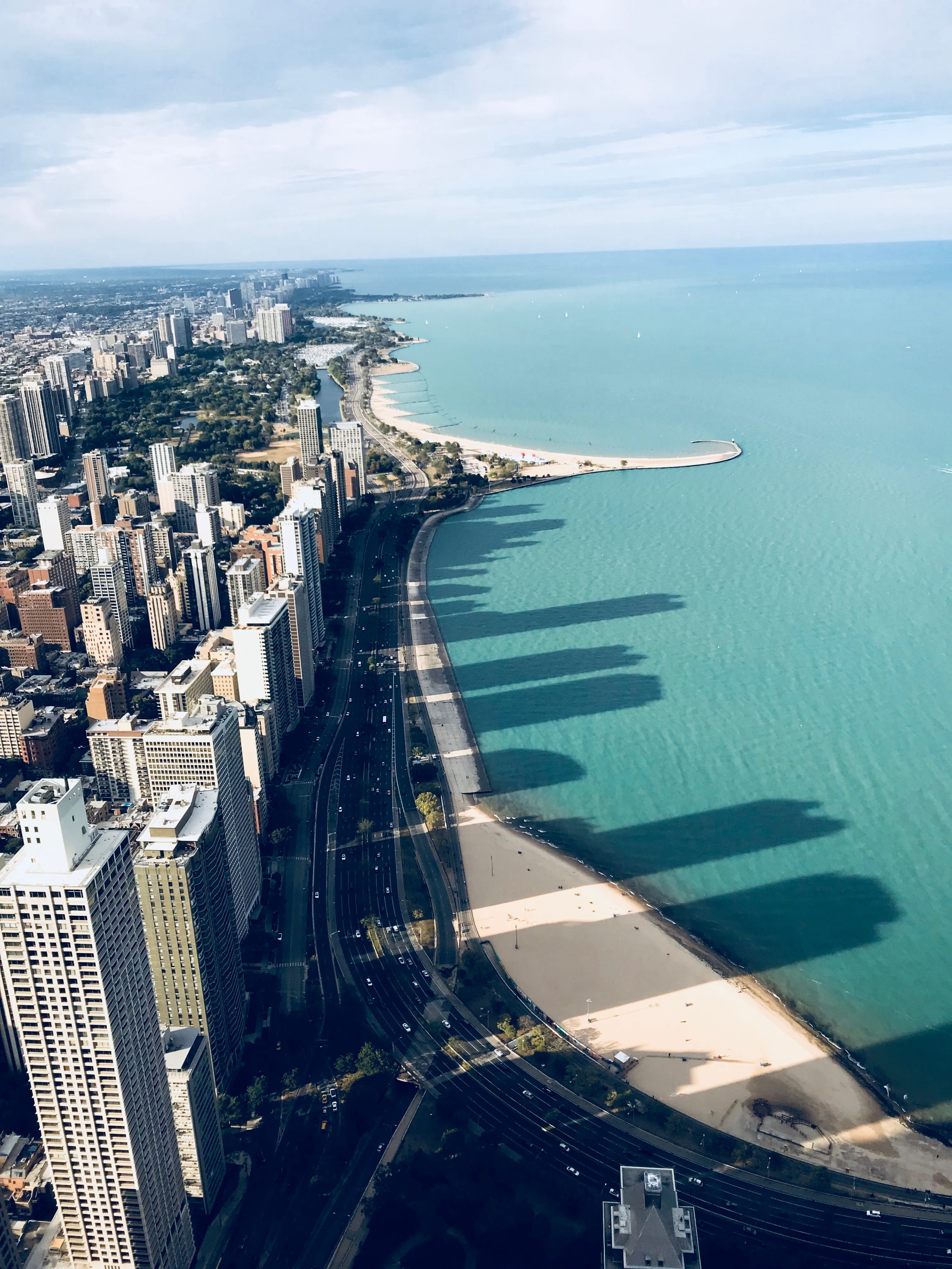 cloud - sky, illinois, horizon, building, transportation, 4K, day, no people, chicago, water, scenics - nature, city, urban, horizon over water, architecture, Phone HD Wallpaper