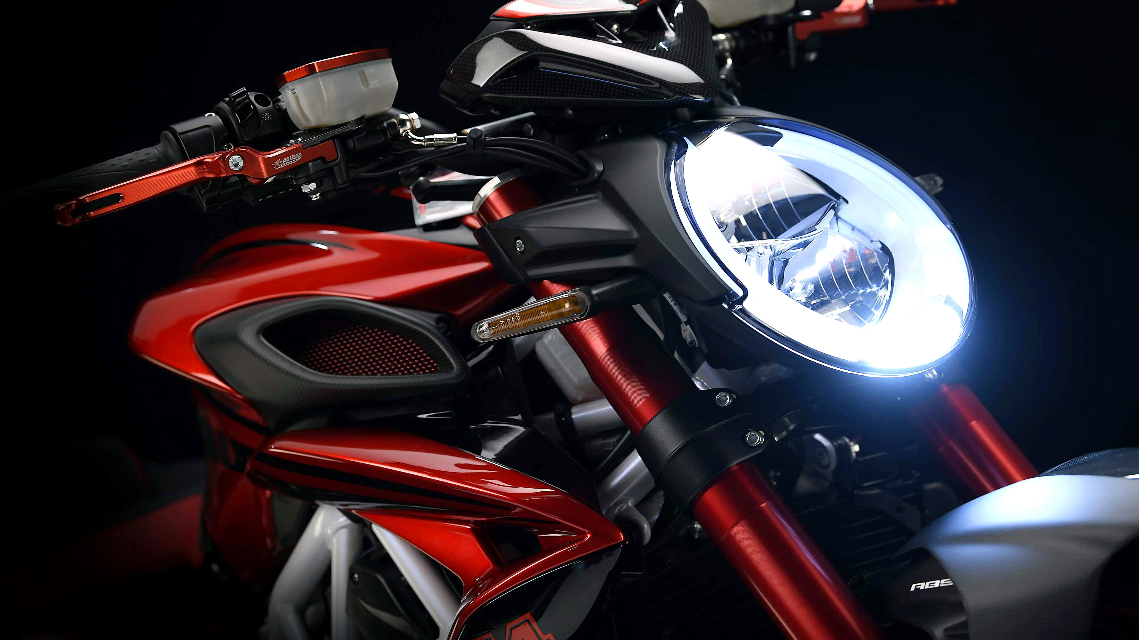 motorsport, chrome, motorcycle, no people, mv agusta brutale 800, car, indoors, red, communication, mv agusta brutale, headlight, engine, honda, studio shot, HD Wallpaper