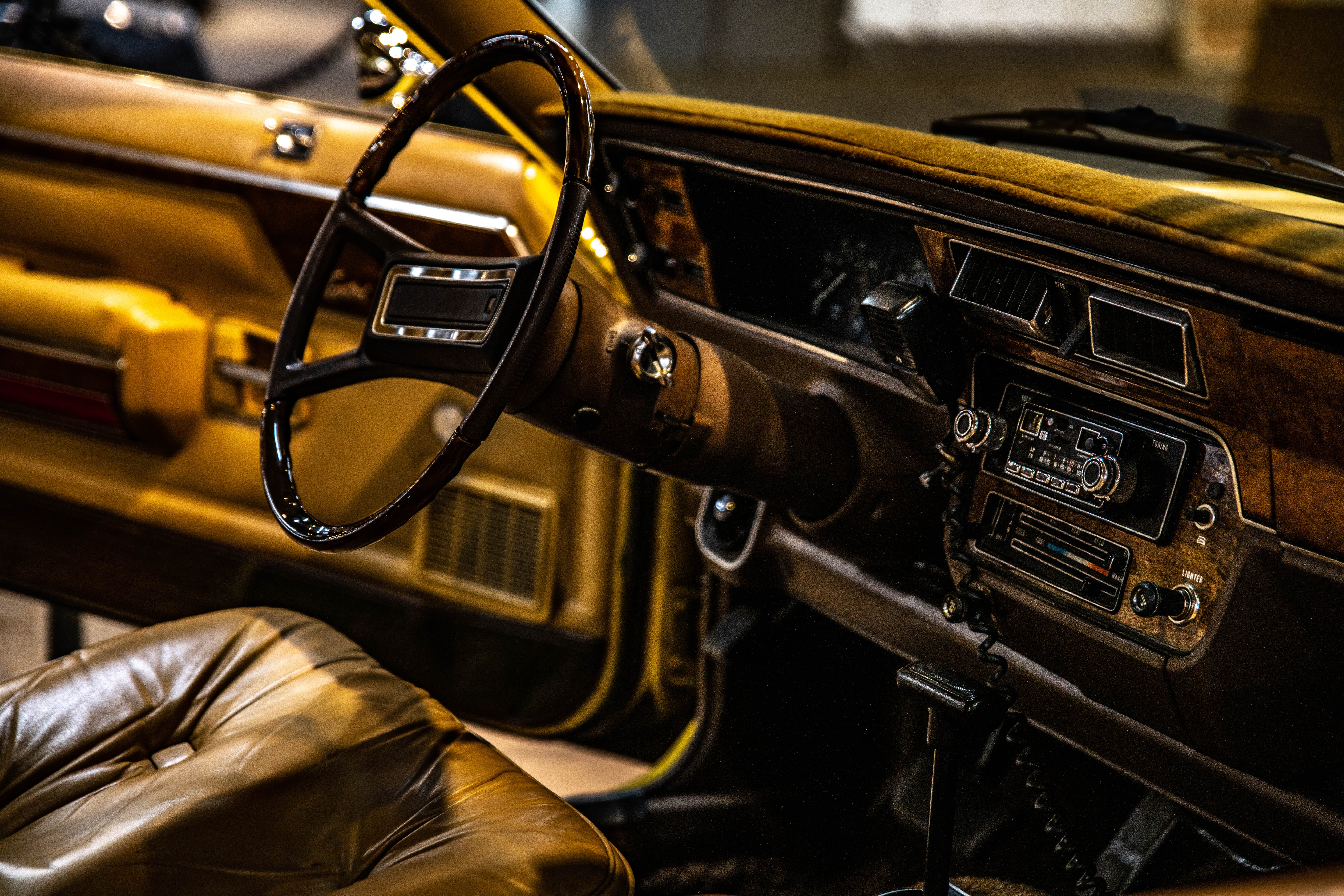 arts culture and entertainment, coupe, motorcycle, transportation, black color, tachometer, close-up, cockpit, mode of transportation, focus on foreground, HD Wallpaper