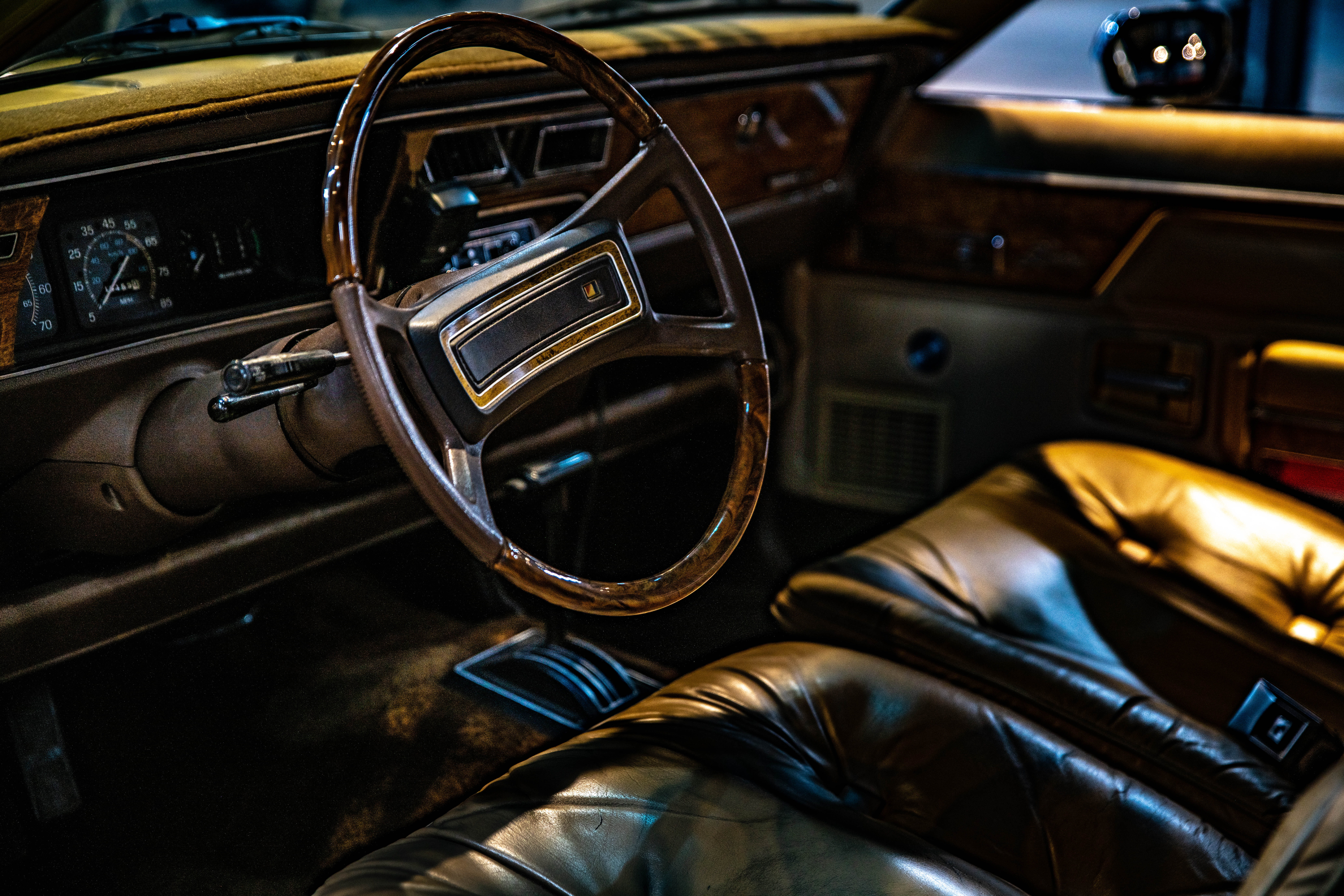 retro styled, wheel, car seat, transportation, cockpit, vintage car, tachometer, machine, mode of transportation, luxury, stereo, 8K, control panel, cushion, HD Wallpaper