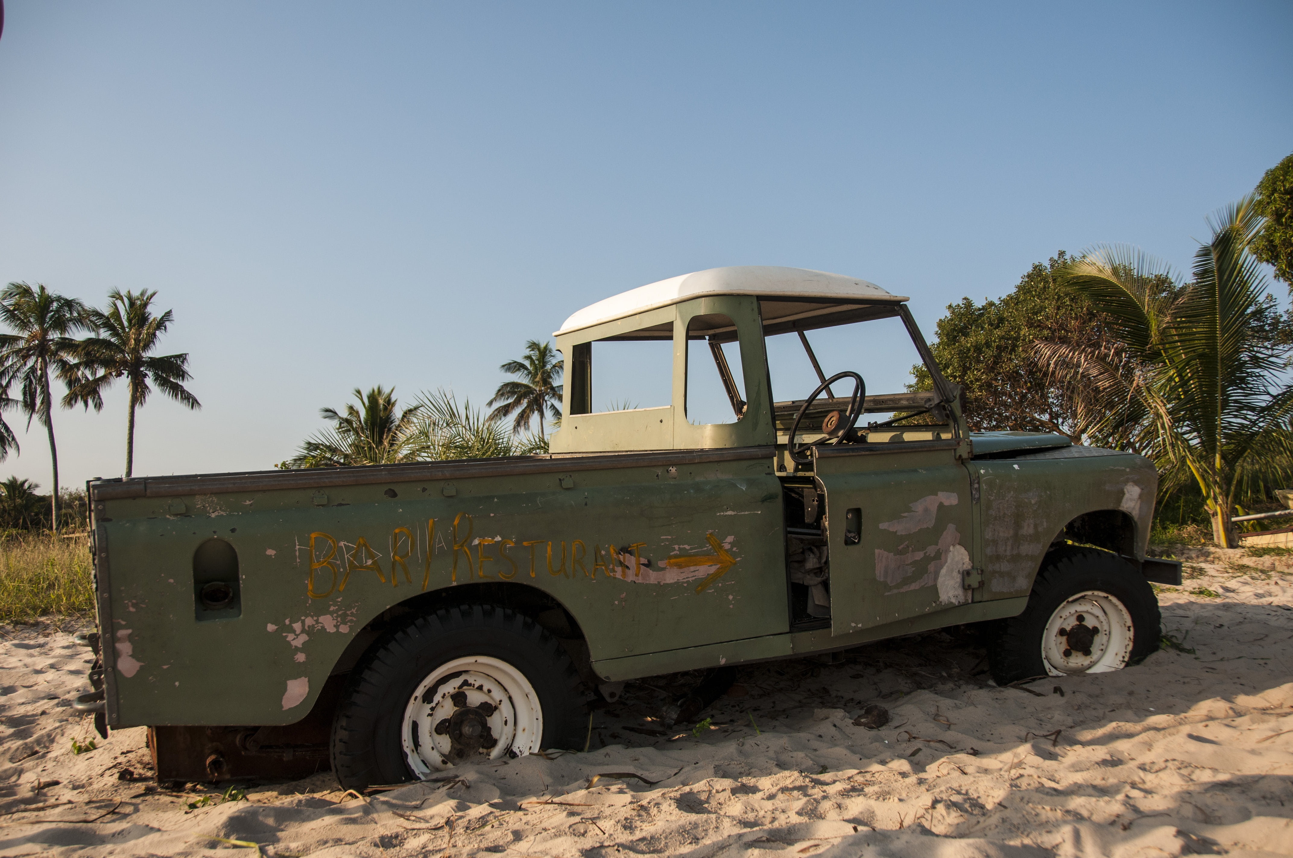 car, 4wd, nature, day, pick-up truck, mozambique, tree, land, clear sky, mode of transportation, motor vehicle, beach, africa, plant, tropical climate, HD Wallpaper
