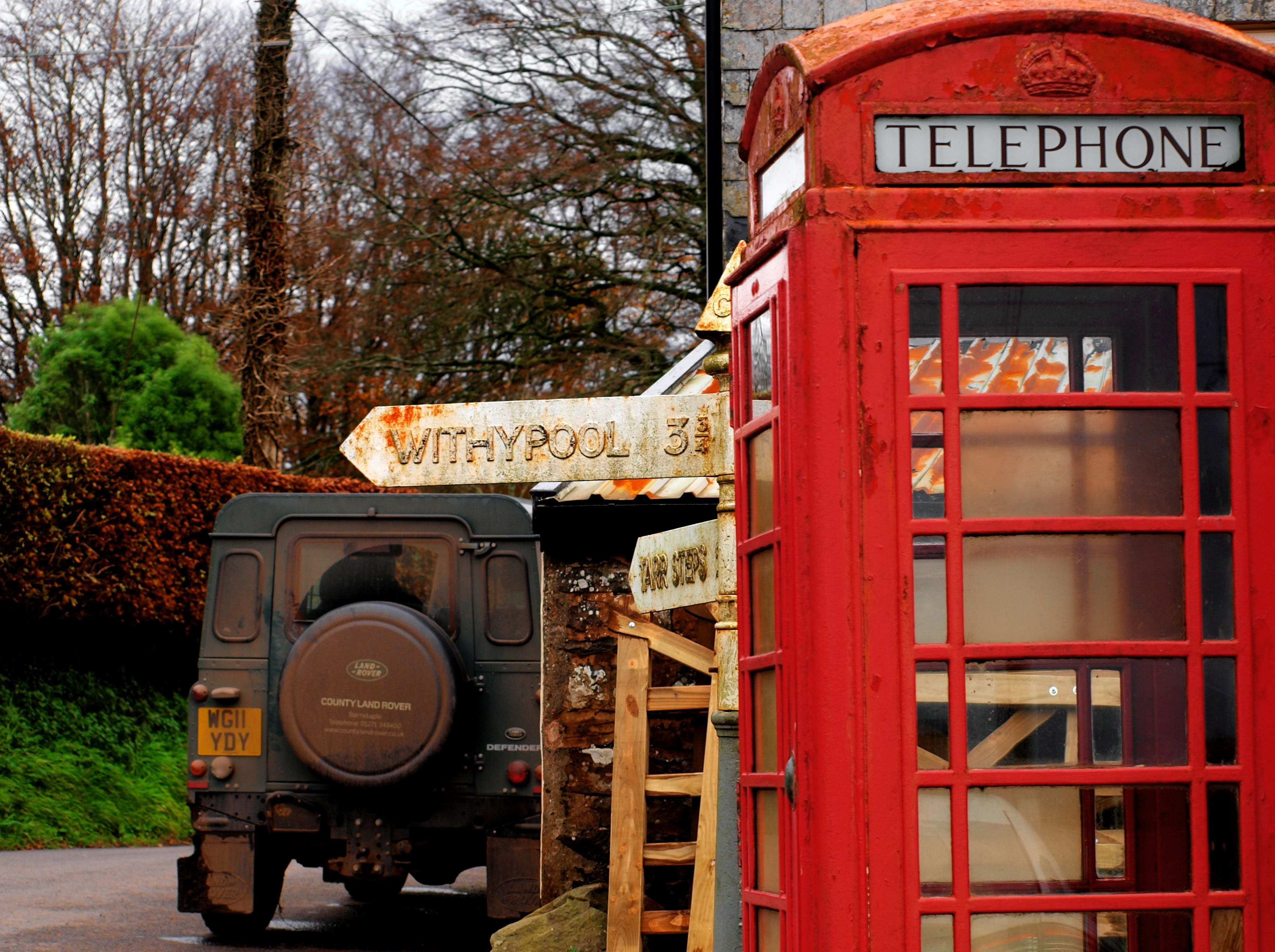 red, communication, nature, western script, booth, text, phone box, countryside, no people, mode of transportation, public transportation, outdoors, transportation, HD Wallpaper