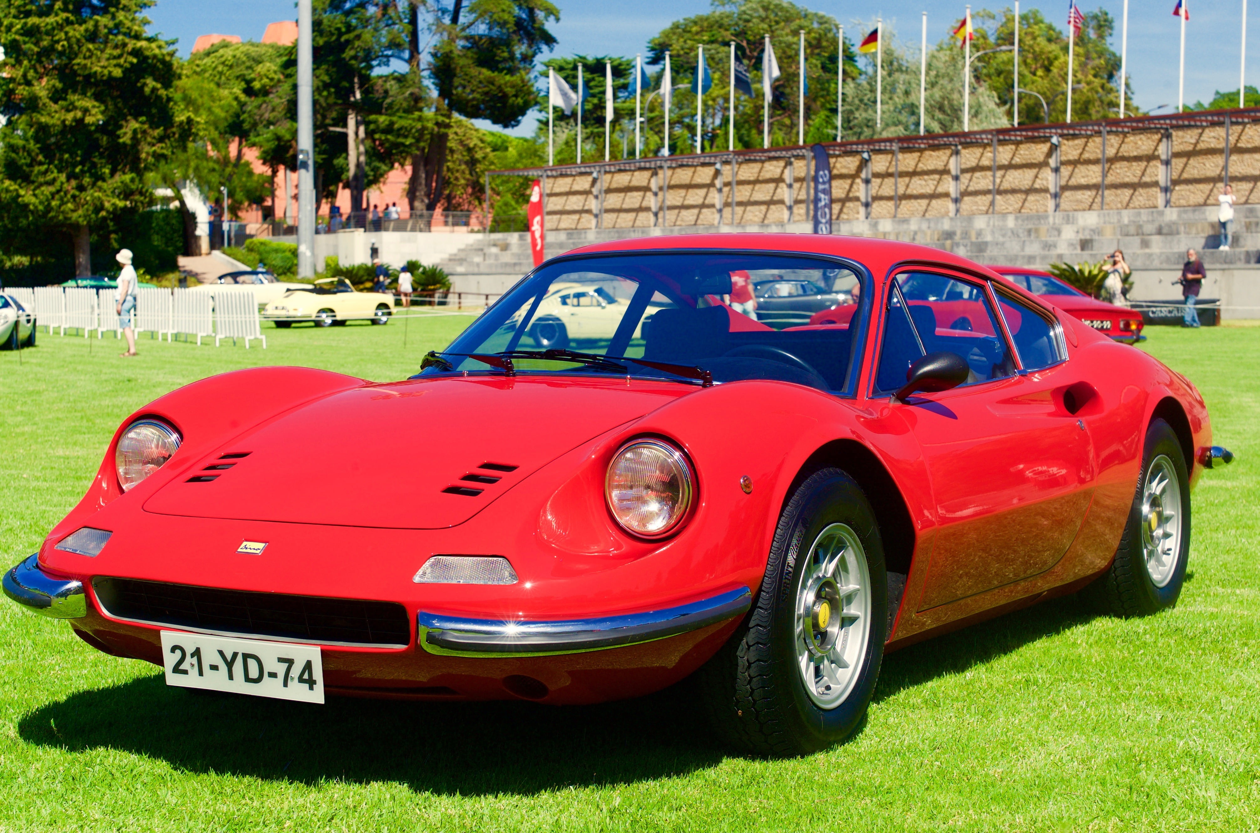 luxury, middle, engine, red, grass field, 4K, Classic, Ferrari Dino, Cascais, Carro, GT, Portugueses, sports Car, Car, land Vehicle, field, coupe, Portugal, HD Wallpaper