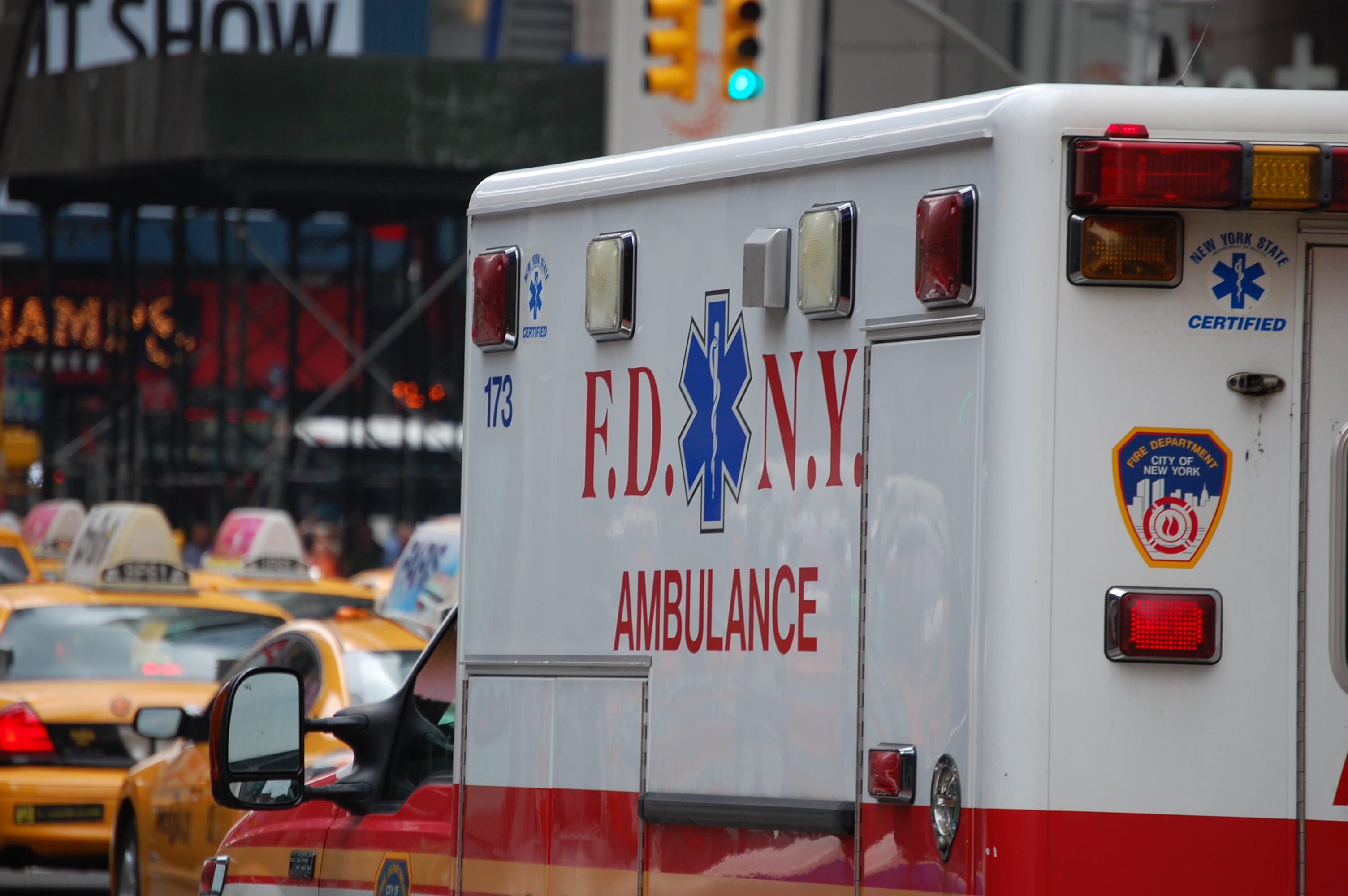 2K, security, white, fdny, ambulance, close-up, emergency, fd, transportation, flag, text, new, sign, information, architecture, vehicle, york, mode of transportation, HD Wallpaper