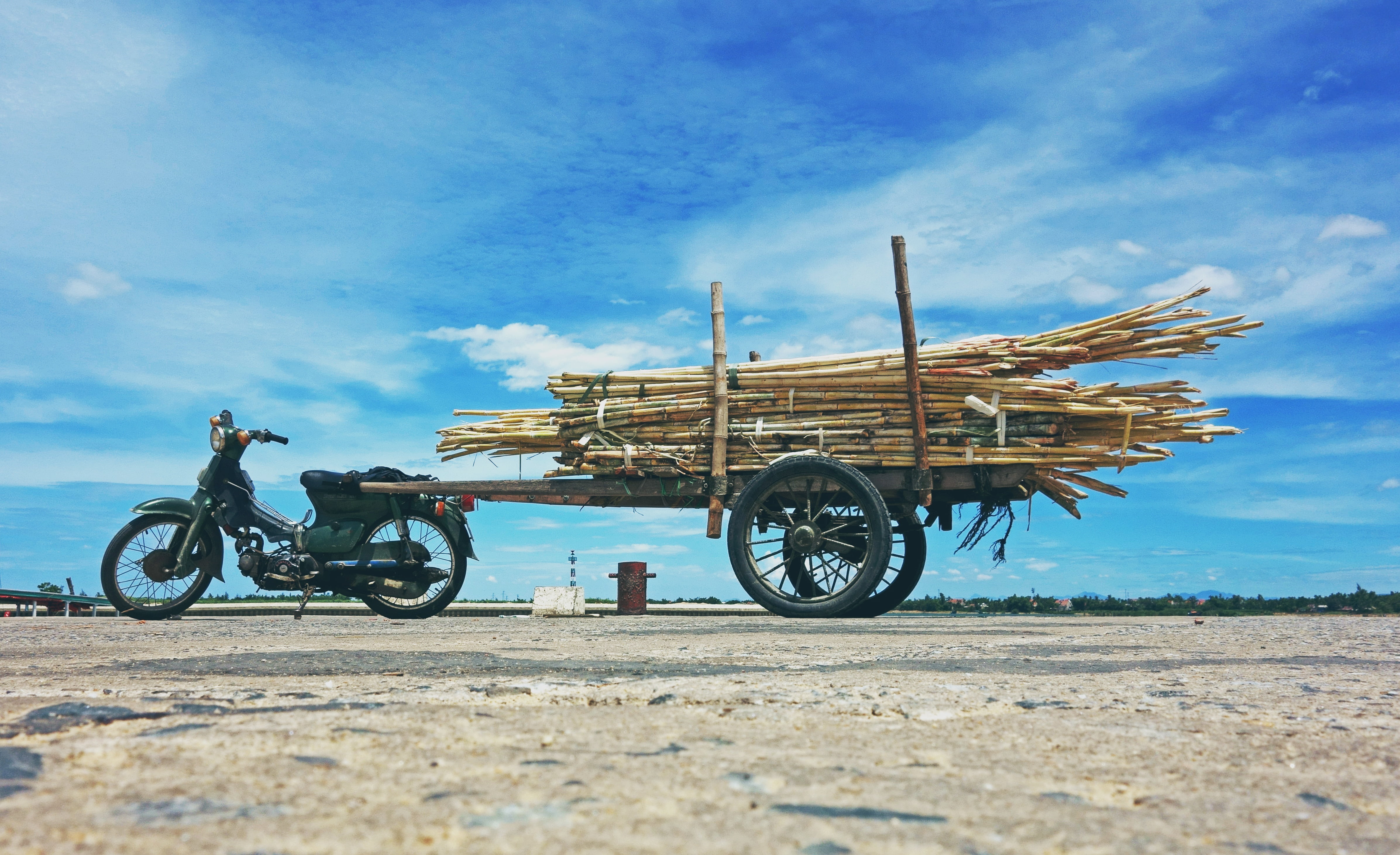 motorbike, photography, wheel, old, worm, bamboo, mode of transportation, cloud - sky, nature, side view, land, travel, outdoors, bike, land vehicle, transport, HD Wallpaper