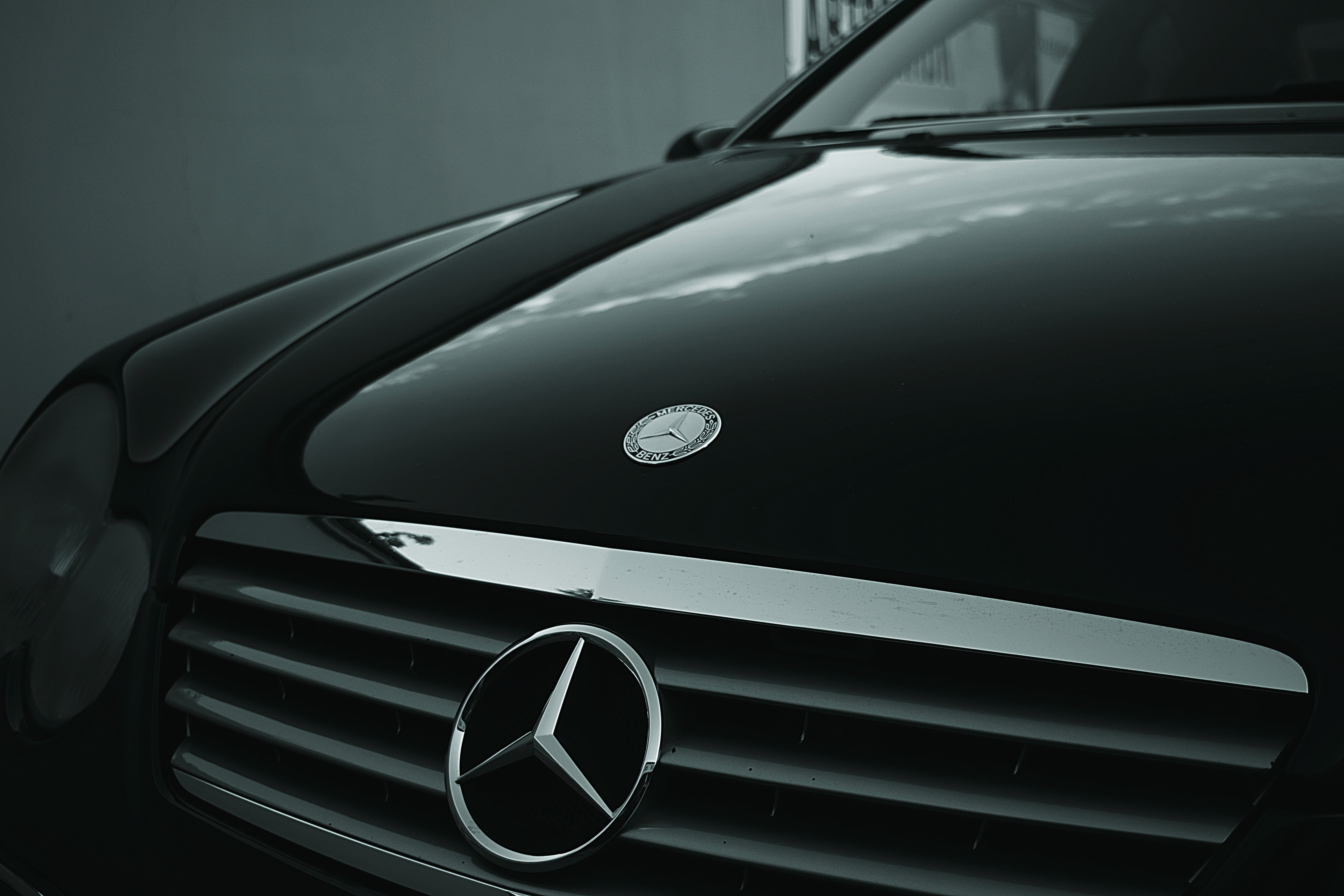 close-up, design, old-fashioned, luxury, day, hood, motor vehicle, car, vintage car, vehicle, wealth, decal, mercedes-benz, stationary, grill, automotive, HD Wallpaper