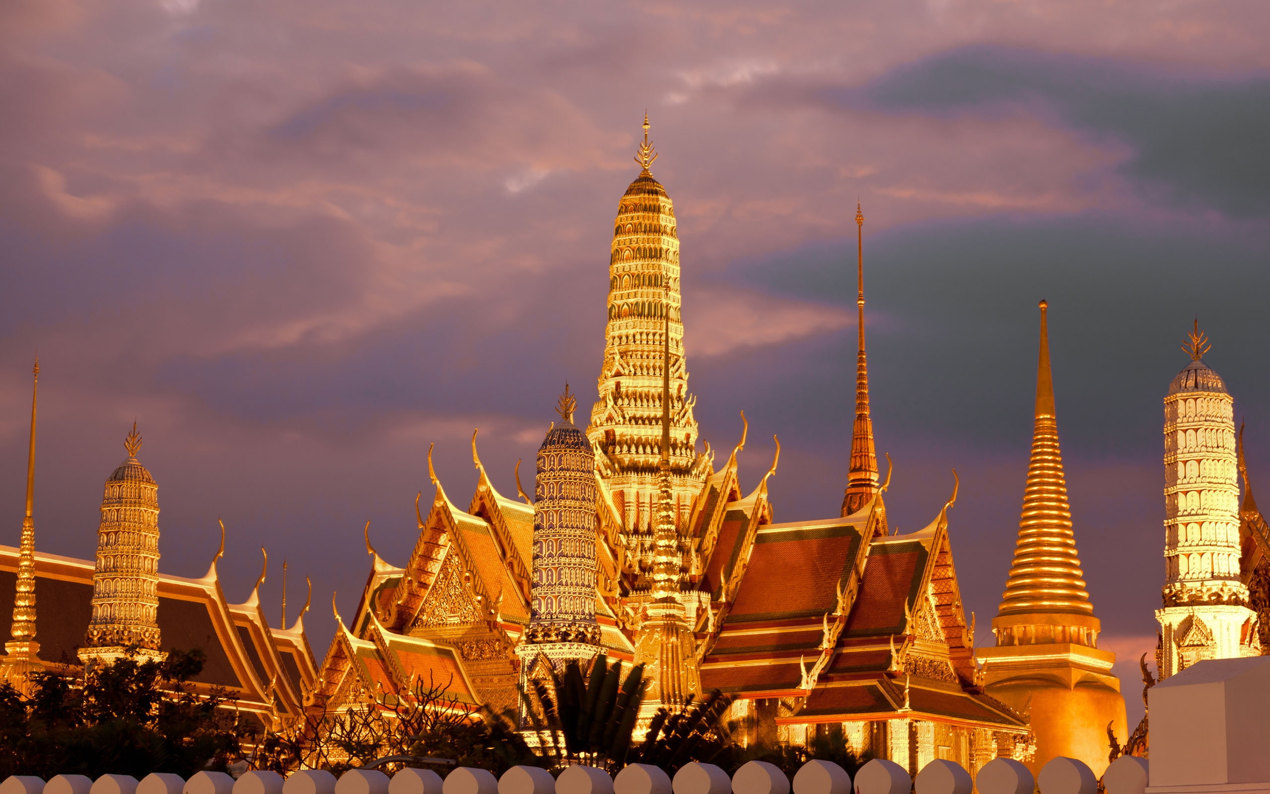 bangkok, emerald, trees, 2K, temple, thailand, buddha, gold, HD Wallpaper