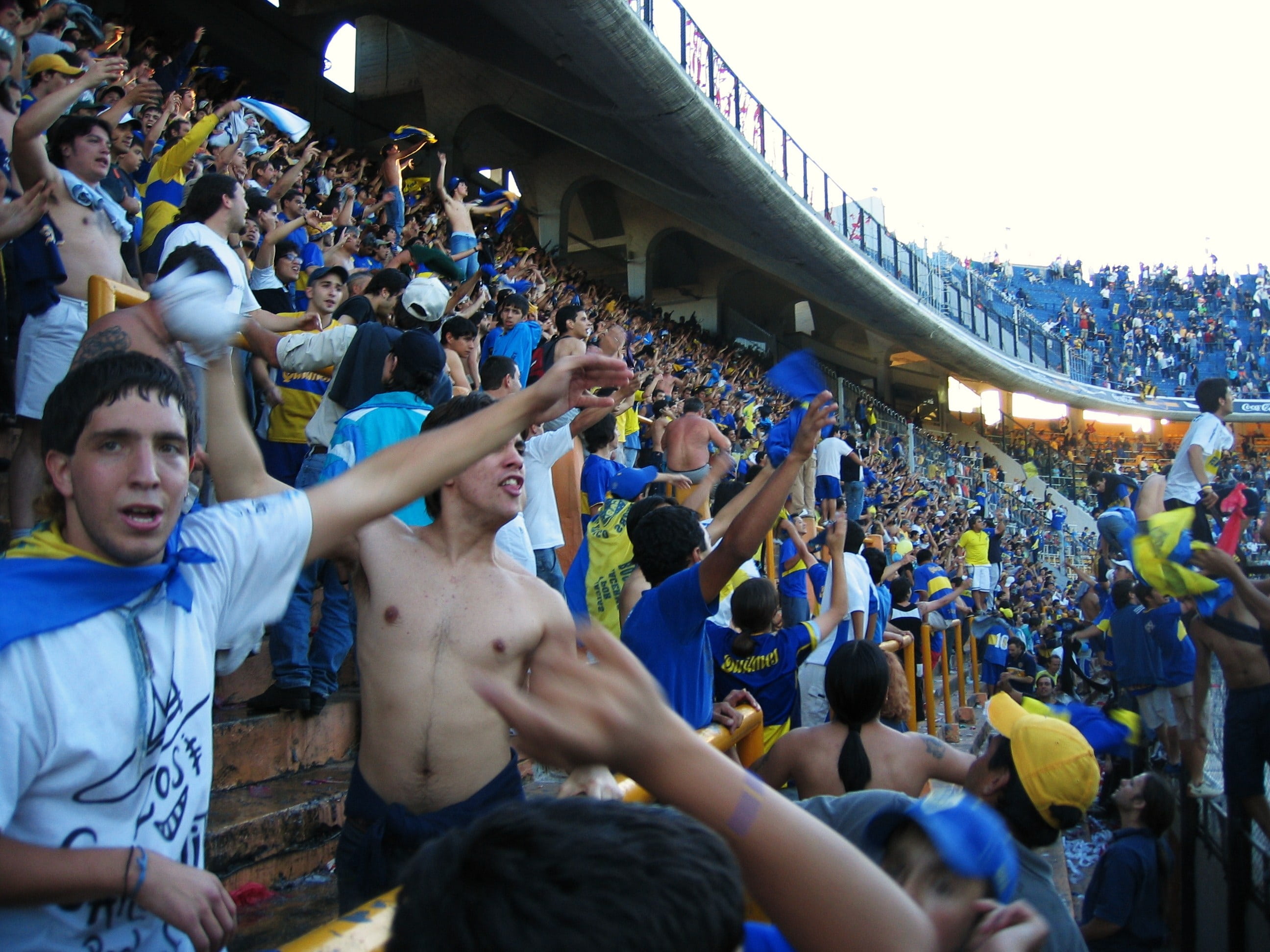 2K, event, buenos aires, arms raised, cheering, lifestyles, large group of people, group of people, stadium, gather, outdoors, men, crowd, protest, boca juniors, HD Wallpaper