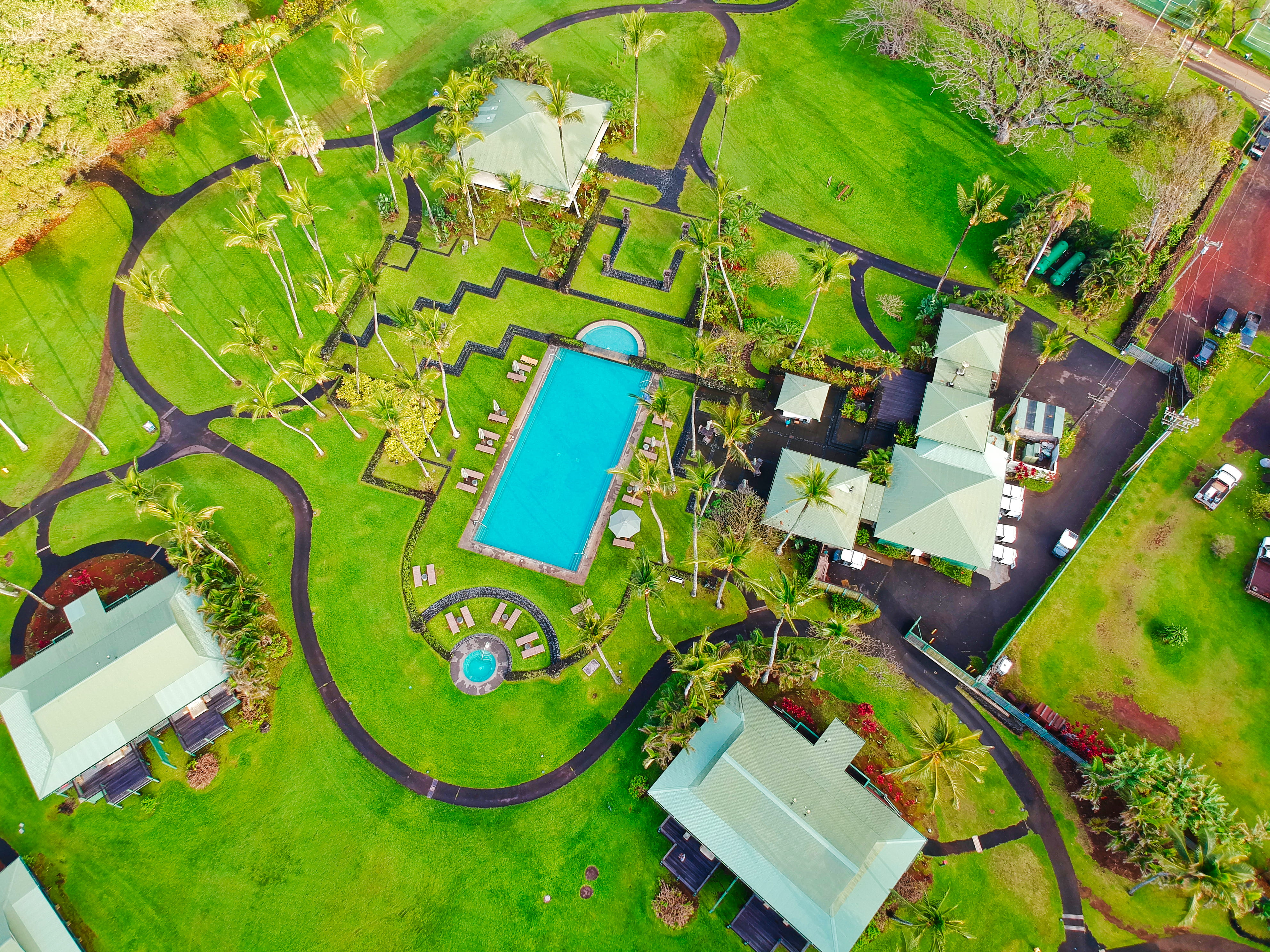 green color, pool, dji, hana, nature, high angle view, aerial view, environment, ground, built structure, hotel, growth, aerial, drone, grass, tree, field, HD Wallpaper