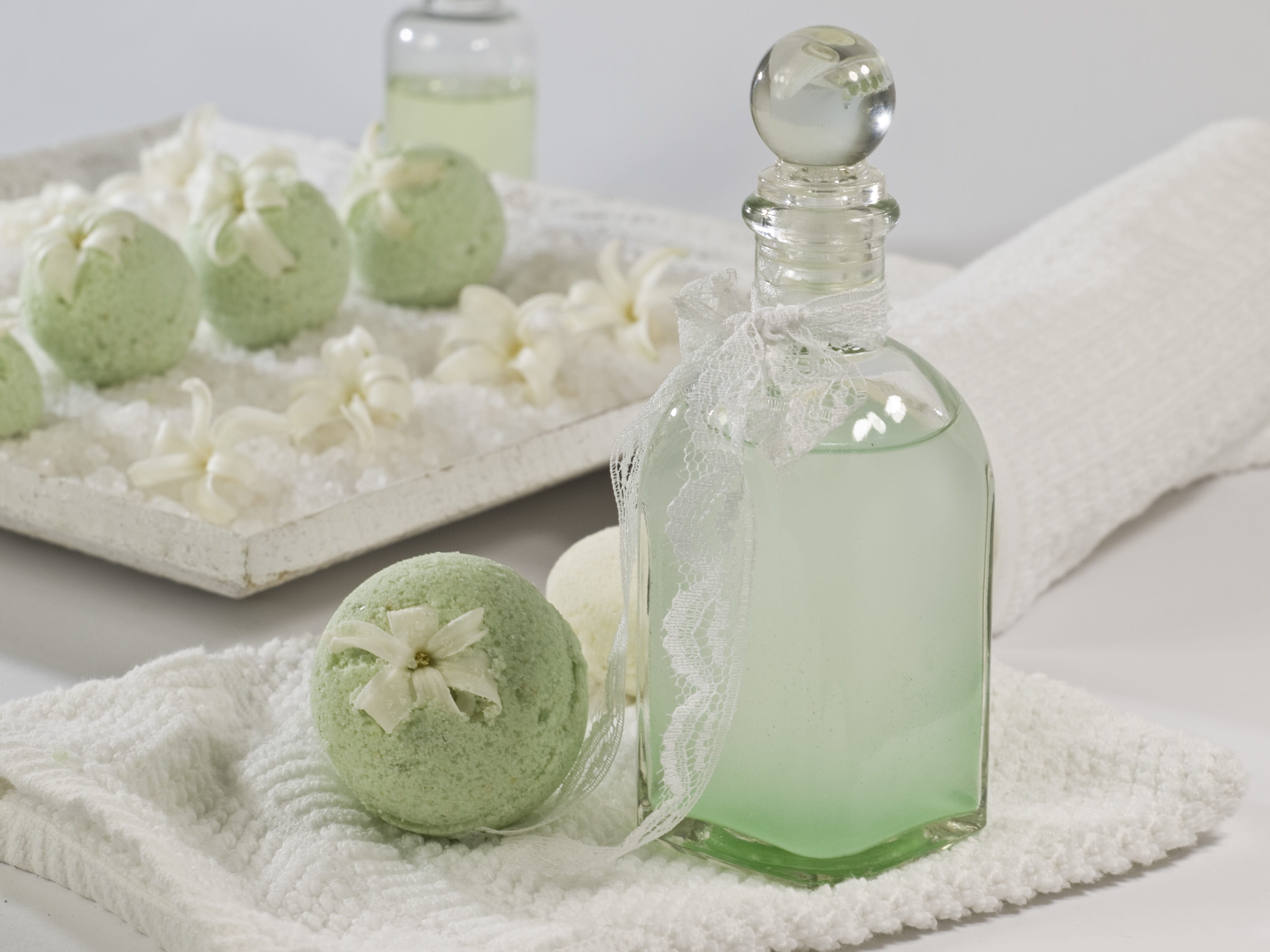 beauty, hygiene, relax, food and drink, wellness, white, food, freshness, white color, cosmetics, toiletries, beautiful, woodruff, green, selbstruehrer, HD Wallpaper