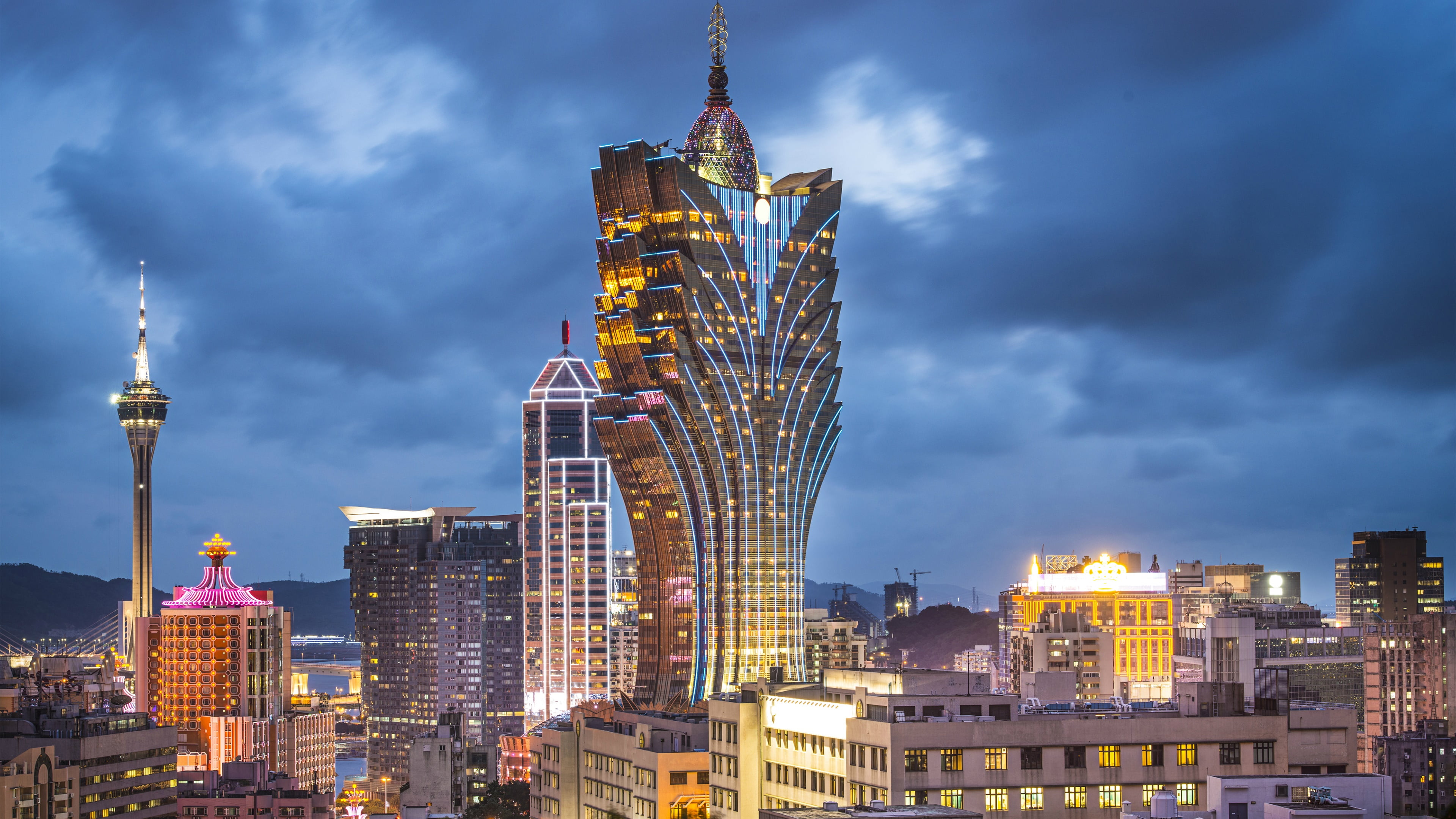 4K, outdoors, illuminated, tower, grand lisboa, office building exterior, nature, no people, architecture, macau, modern, office, financial district, tall - high, HD Wallpaper