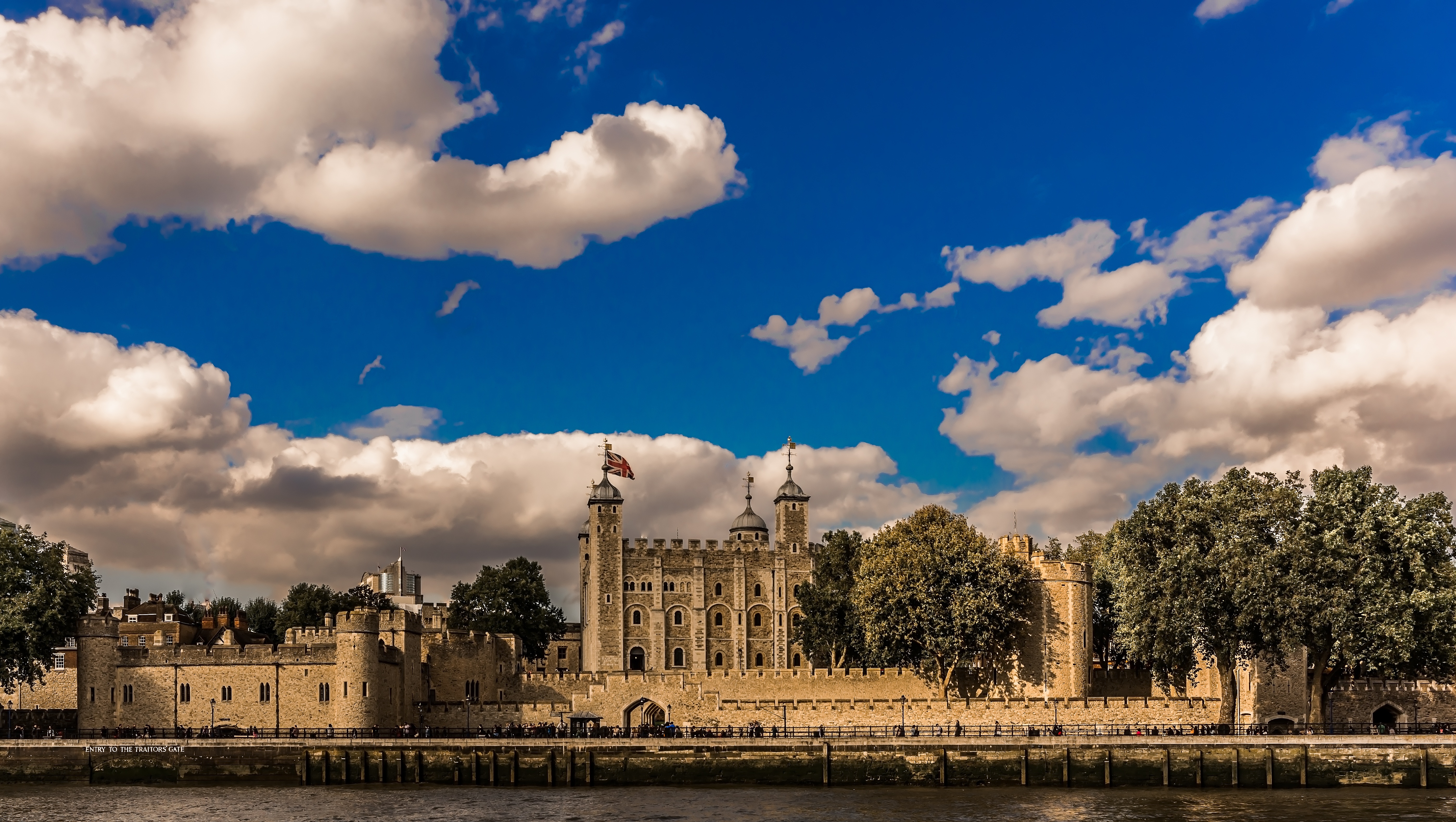 london city, british, landmark, famous Place, famous, skyline, bridge, england, scape, travel destinations, capital, street, london, body, beige, tree, HD Wallpaper