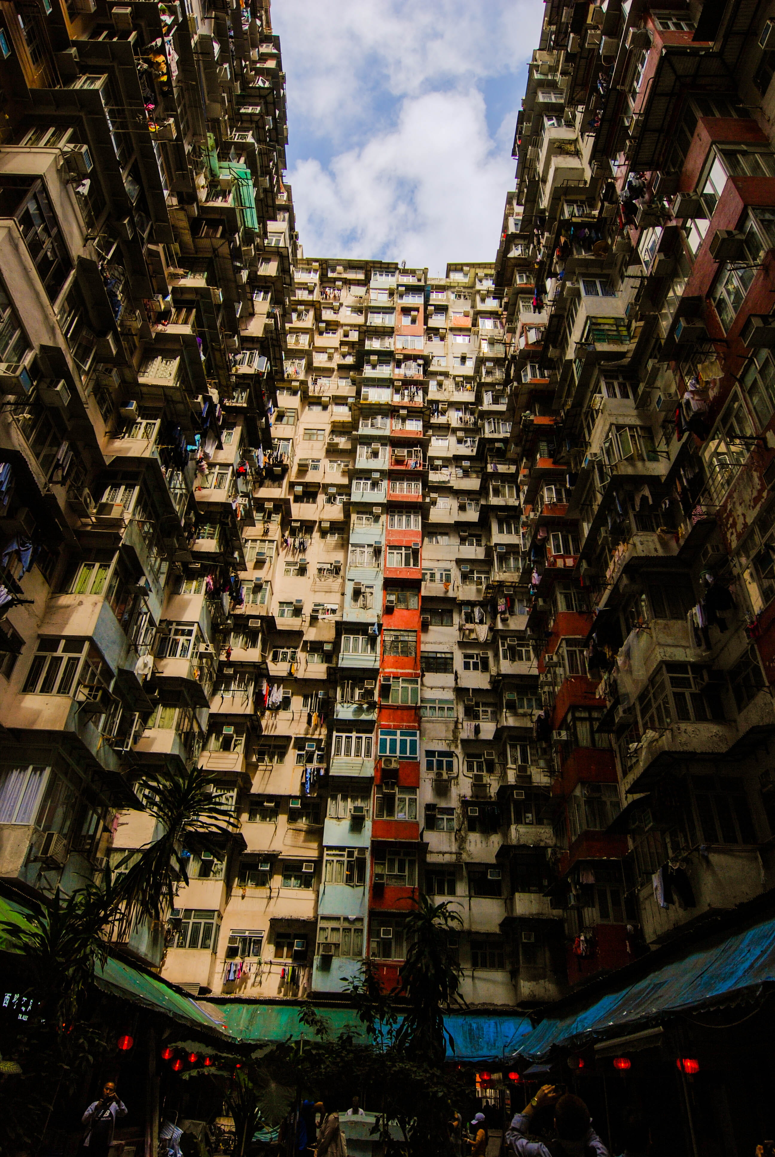 slum, color, quarry bay, residential district, day, apartment building, office building, daytime, low angle view, community, indoors, 4K, apartment, urban, Phone HD Wallpaper