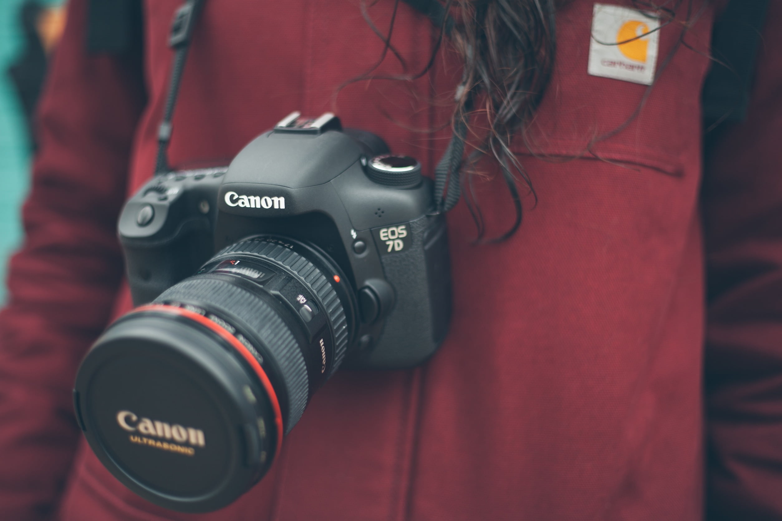 selective focus, sLR Camera, retro Styled, photographic Equipment, technology, equipment, photographing, indoors, digital Camera, hobbies, camera, black, HD Wallpaper