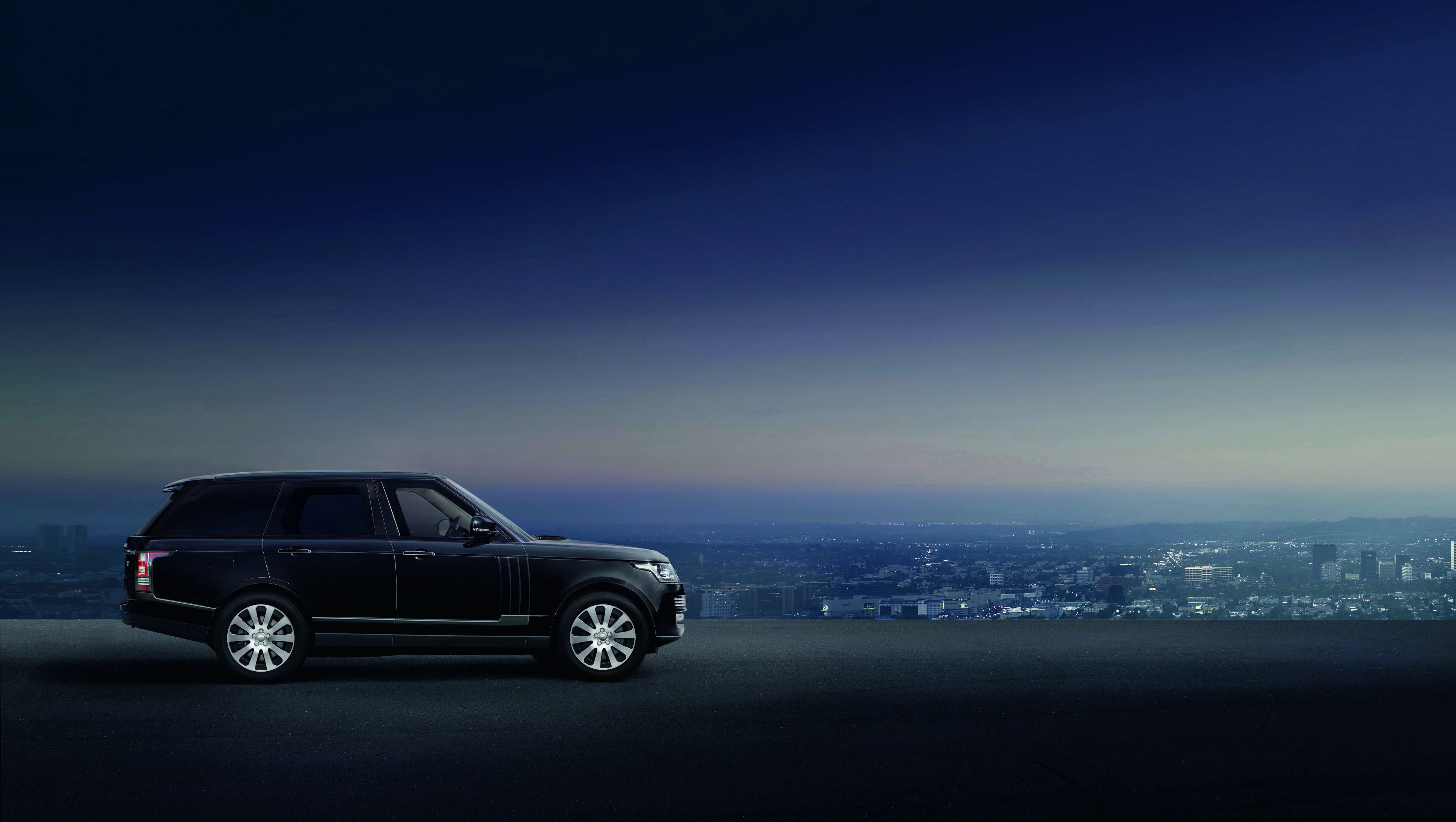 SUV, Range Rover Sentinel, blue, mode of transportation, sky, cityscape, 4K, car, motor vehicle, no people, nature, city, transportation, outdoors, built structure, HD Wallpaper