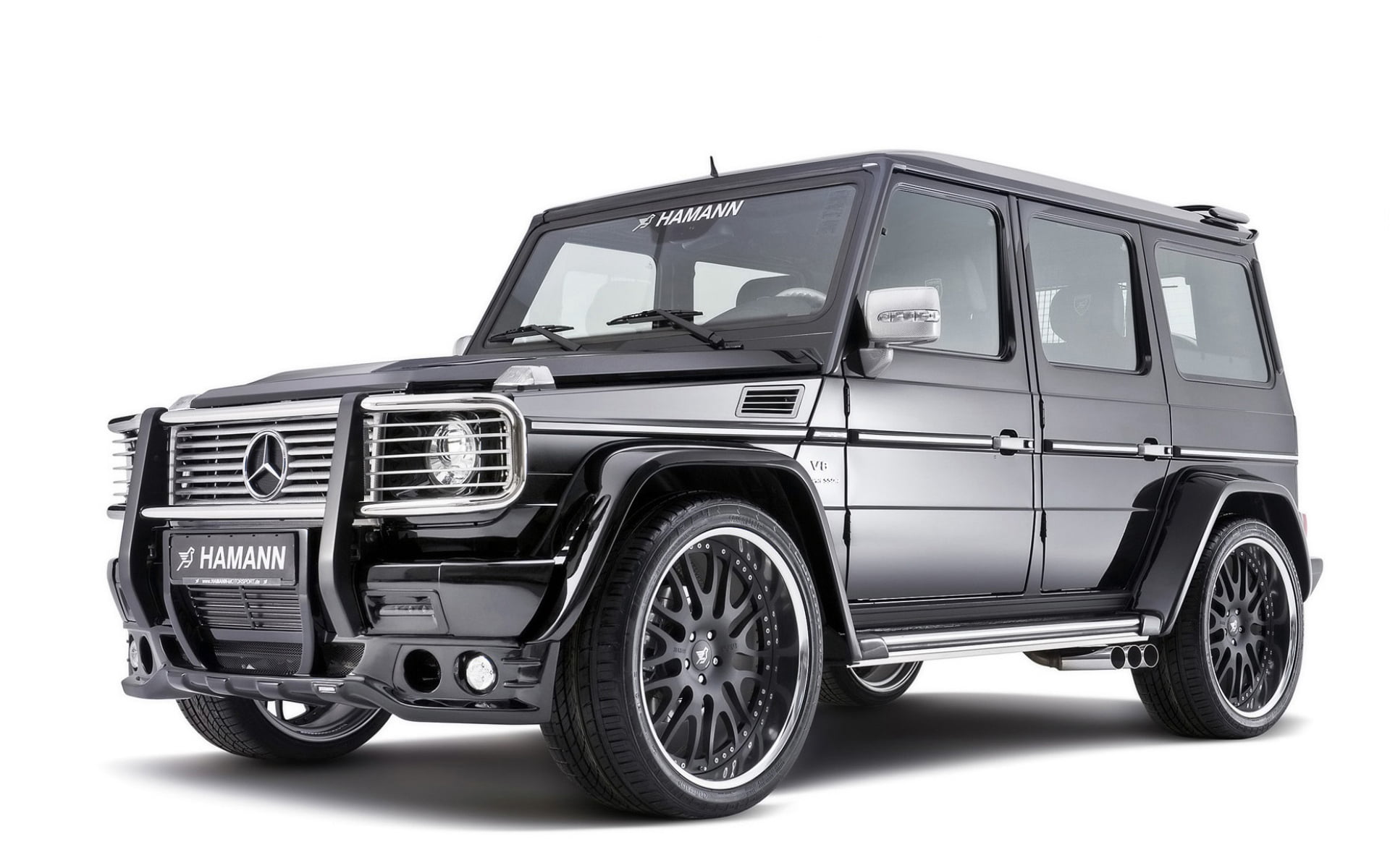 white, metal, retro Styled, old, 1080P, studio shot, day, vintage car, land Vehicle, sports Utility Vehicle, Hamann, chrome, tire, wheel, sky, obsolete, HD Wallpaper