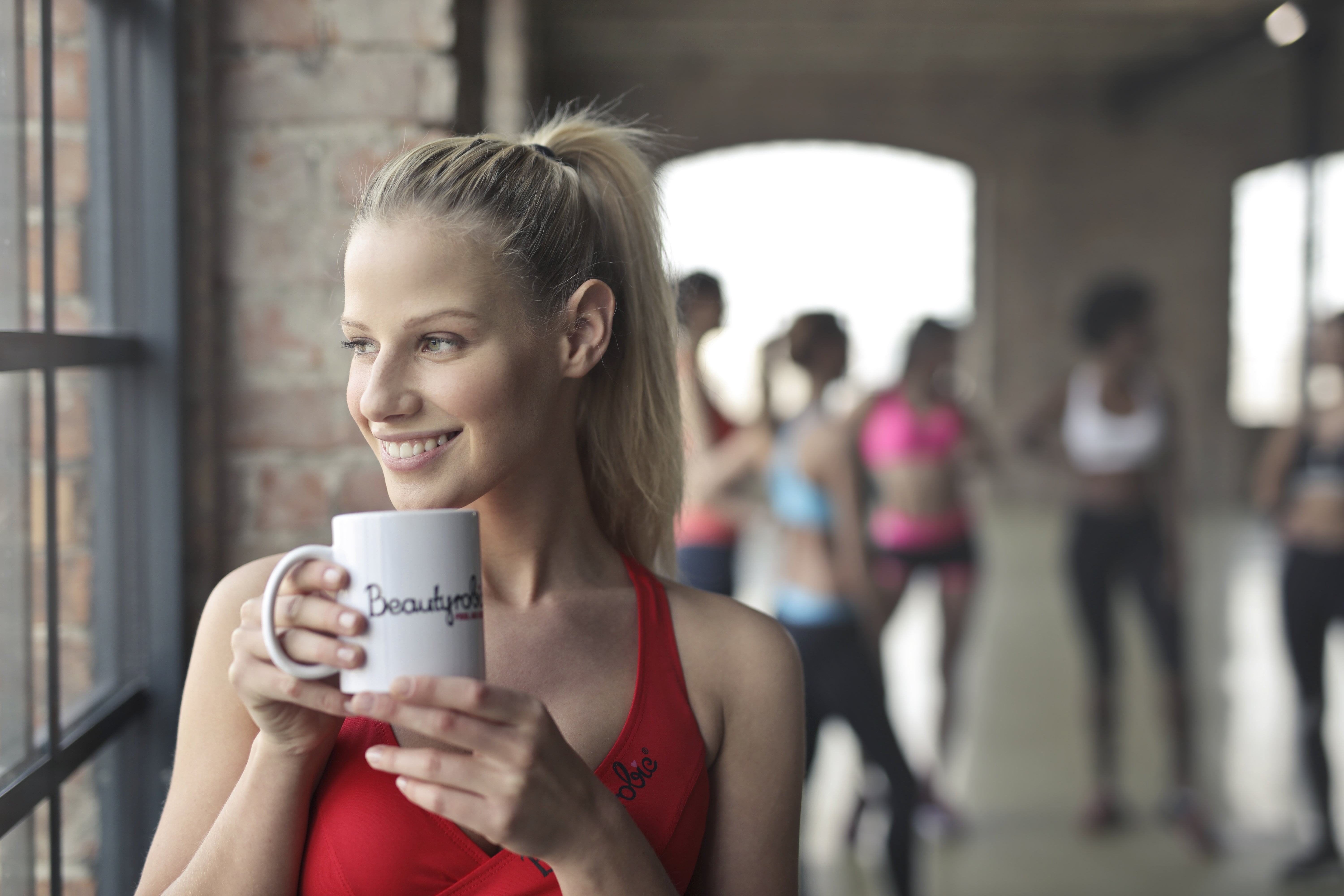 fitness model, beautiful woman, women, coffee, hairstyle, training, model, portrait, drinking, looking out window, drink, focus on foreground, coffee - drink, HD Wallpaper