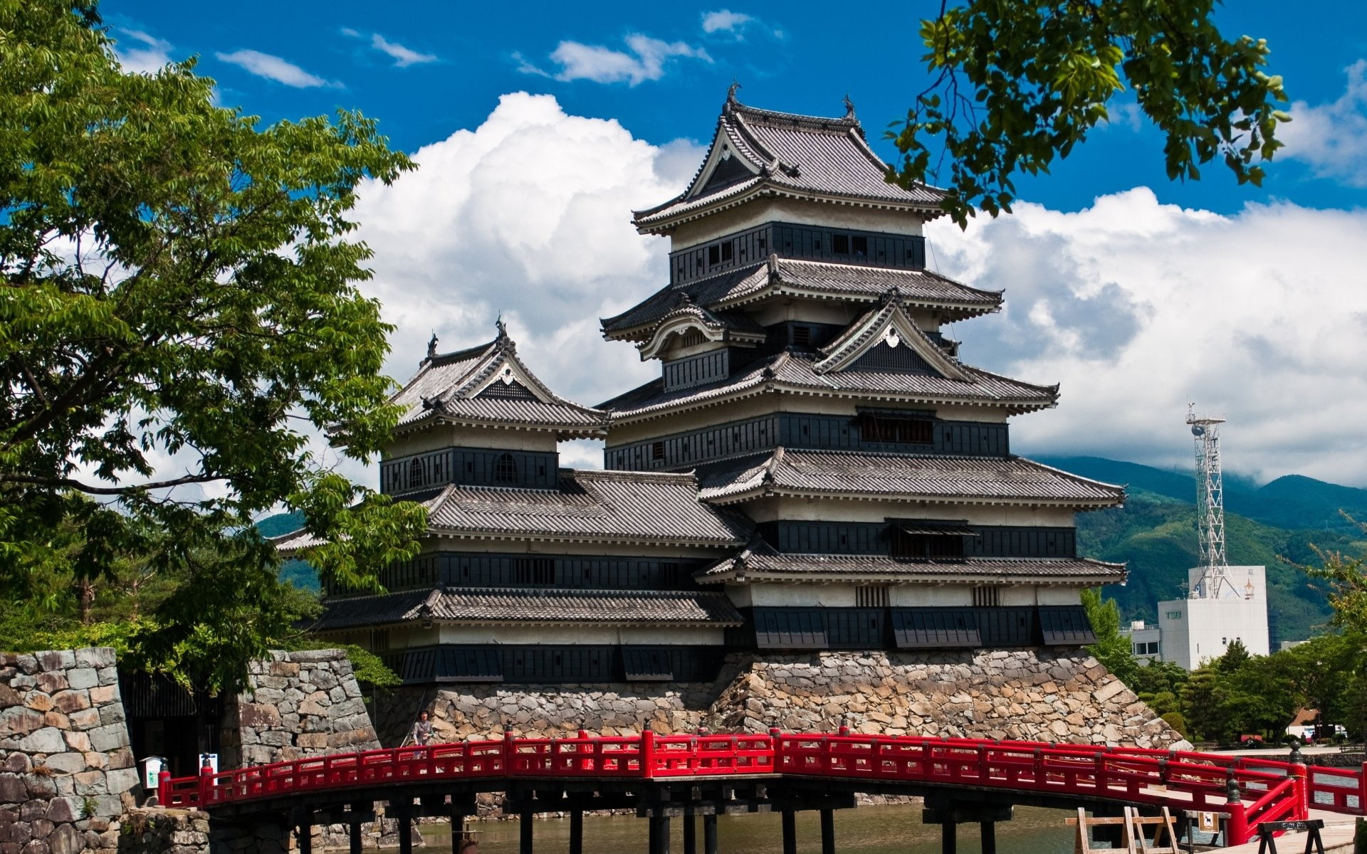 ornate, travel destinations, architecture, outdoors, plant, belief, Castles, religion, Matsumoto Castle, 1080P, cloud - sky, tree, low angle view, spire, HD Wallpaper
