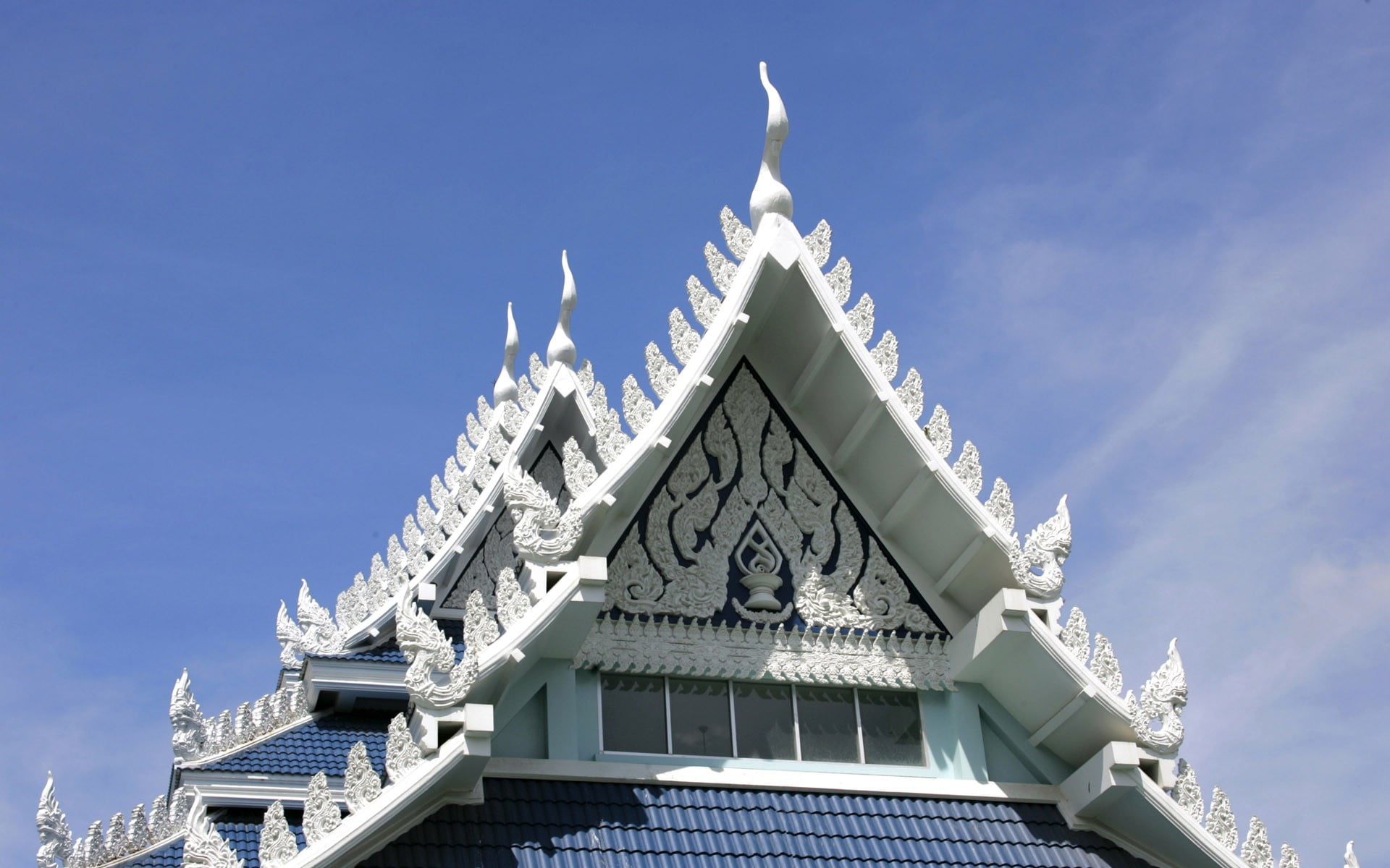 ornate, nature, spire, blue, no people, outdoors, white, low angle view, place of worship, built structure, spirituality, white color, belief, temple, Japan, HD Wallpaper