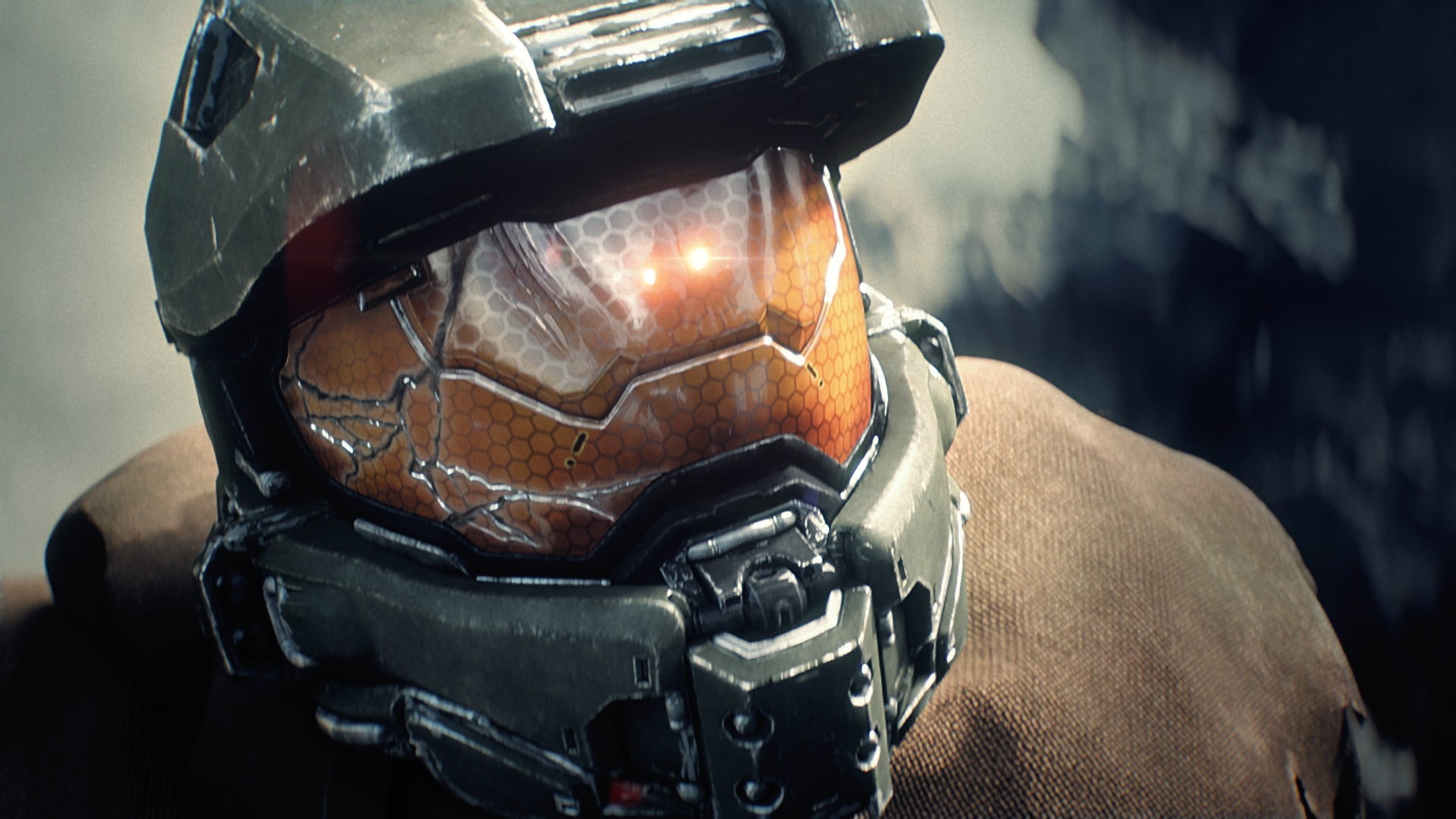 sports equipment, government, master chief halo video games helmet halo 5, waist up, close-up, security, protection, sports helmet, military, safety, people, HD Wallpaper