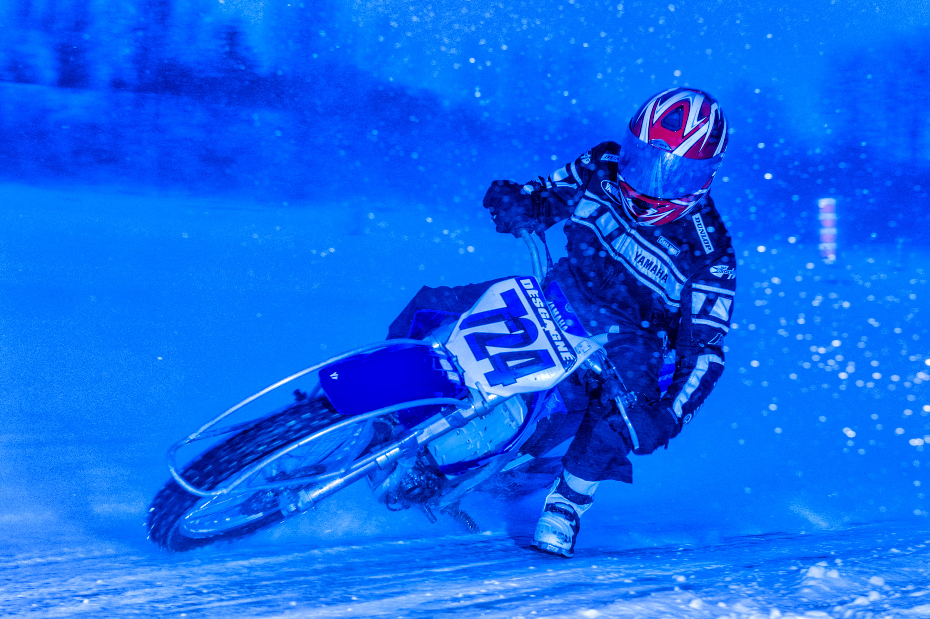 2K, men, bike, adult, van, water, soil, helmet, halo, one person, nature, sea, underwater, adventure, young adult, riding, outdoors, full length, apparel, HD Wallpaper
