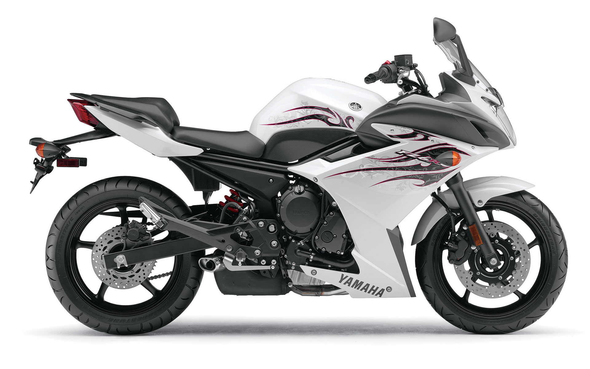 ride, riding, real people, sports helmet, helmet, 1080P, land vehicle, Yamaha, FZ6R, one person, leisure activity, white background, extreme sports, biker, HD Wallpaper