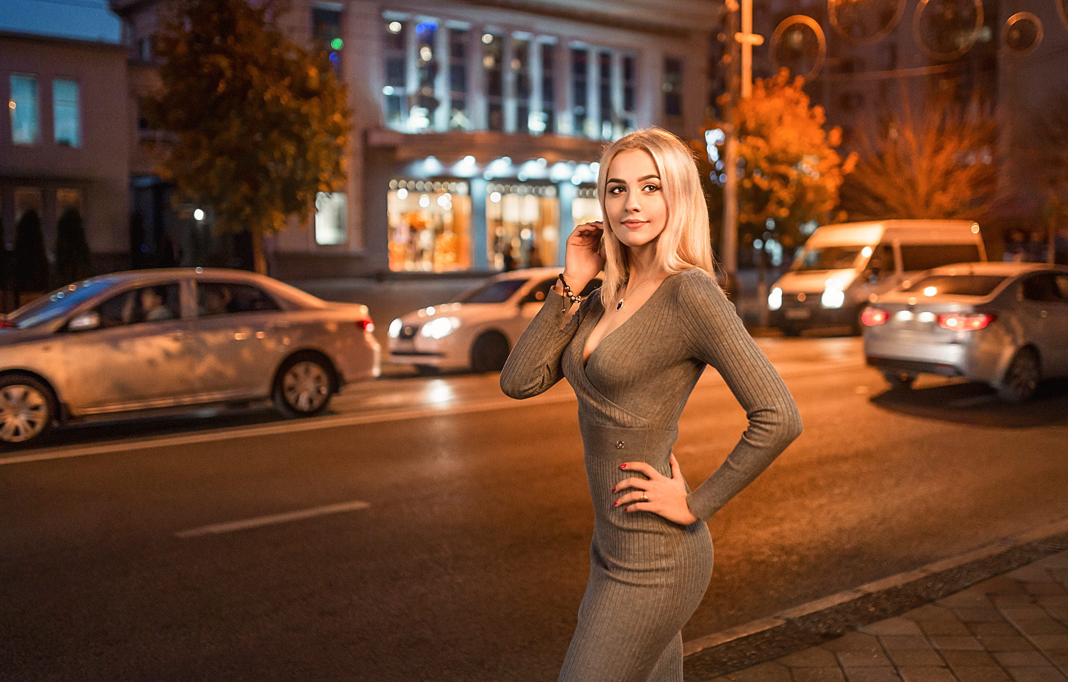 motor vehicle, city, city street, smiling, tight dress, depth of field, women outdoors, one person, using phone, women, portrait, cleavage, adult, car, HD Wallpaper