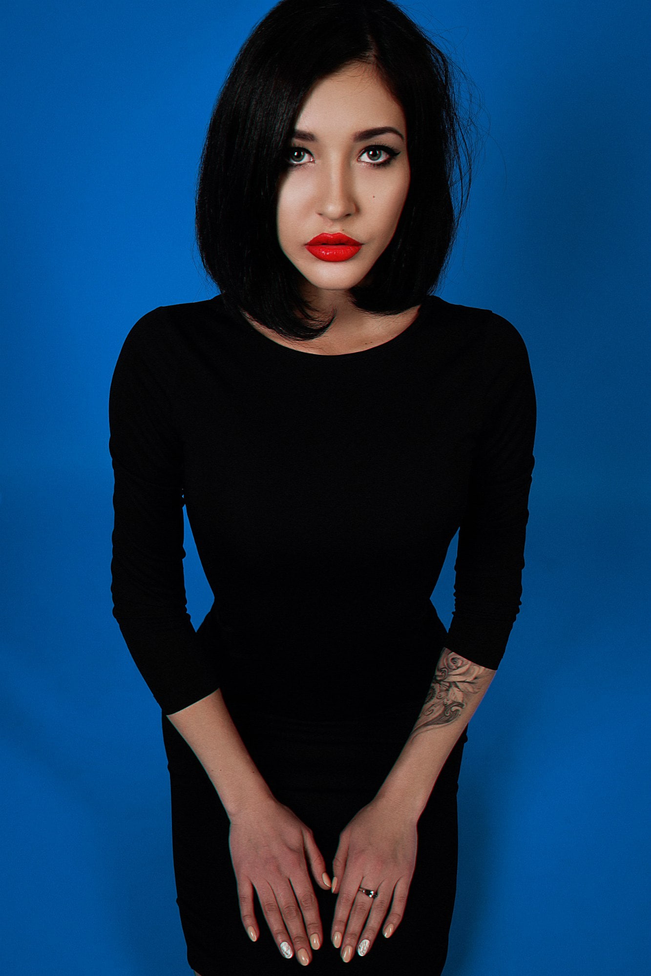 make-up, modern, model, beautiful woman, YFUNNY, red lipstick, hairstyle, one person, women, 1080P, human body part, young adult, fashion, studio shot, Phone HD Wallpaper