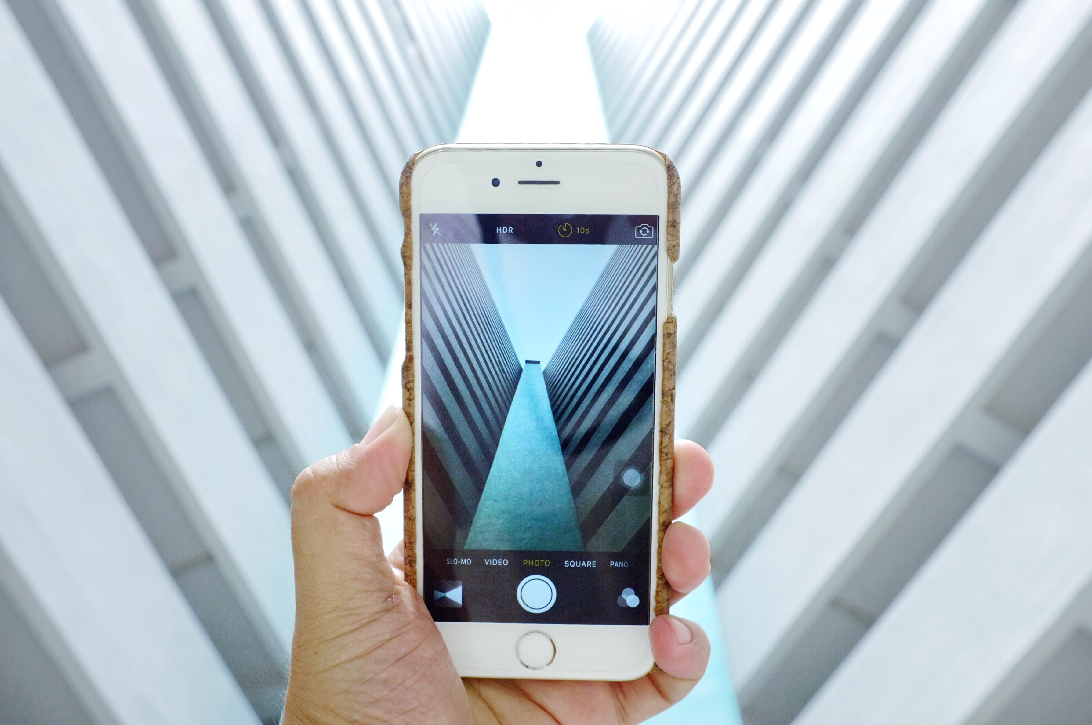 iphone, lifestyles, smart phone, structure, yung kuang road, singapore, holding, 2K, mobile phone, focus on foreground, human body part, architecture, HD Wallpaper