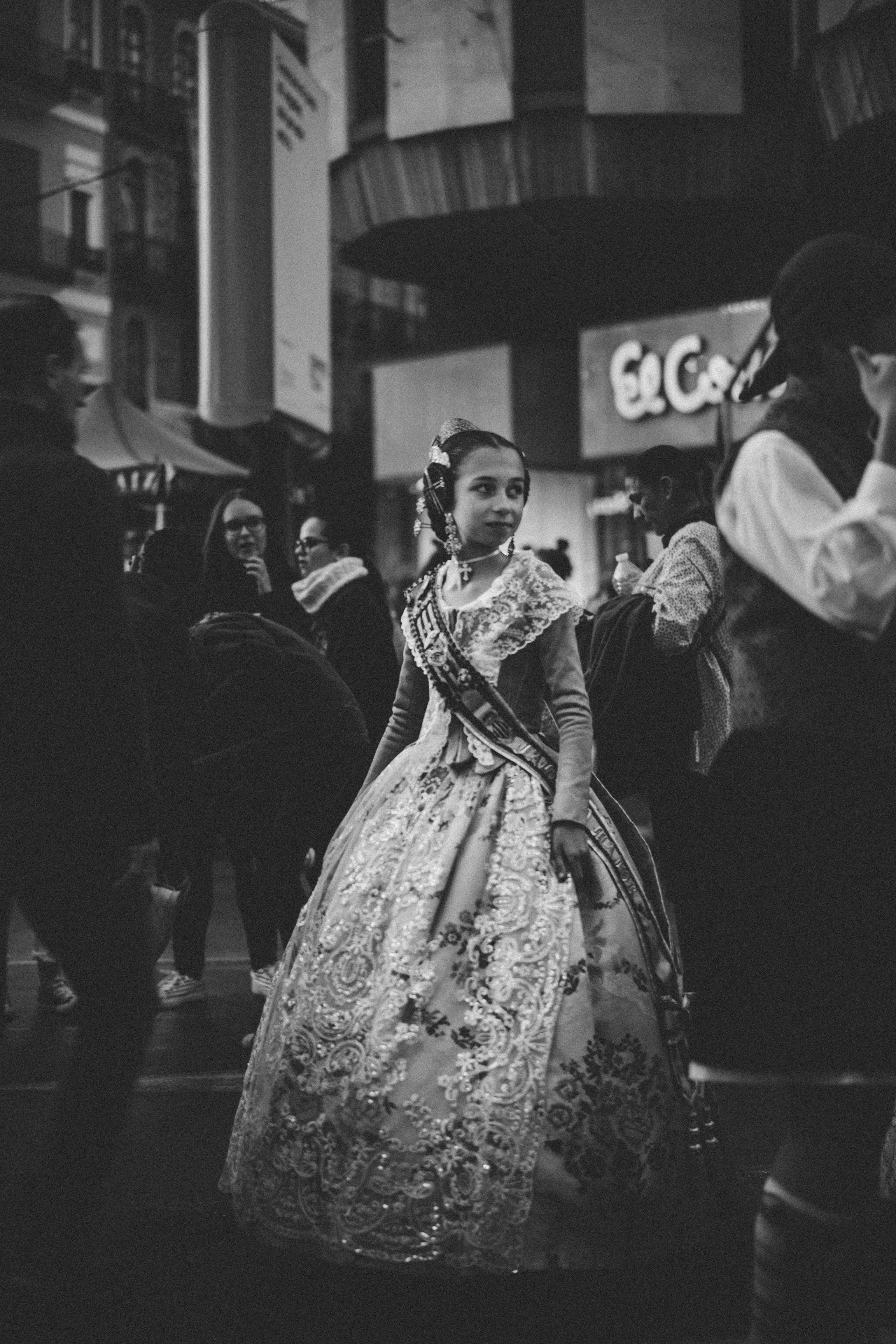 street, adult, human representation, woman, focus on foreground, apparel, incidental people, group of people, robe, wedding gown, female likeness, fashion, Phone HD Wallpaper