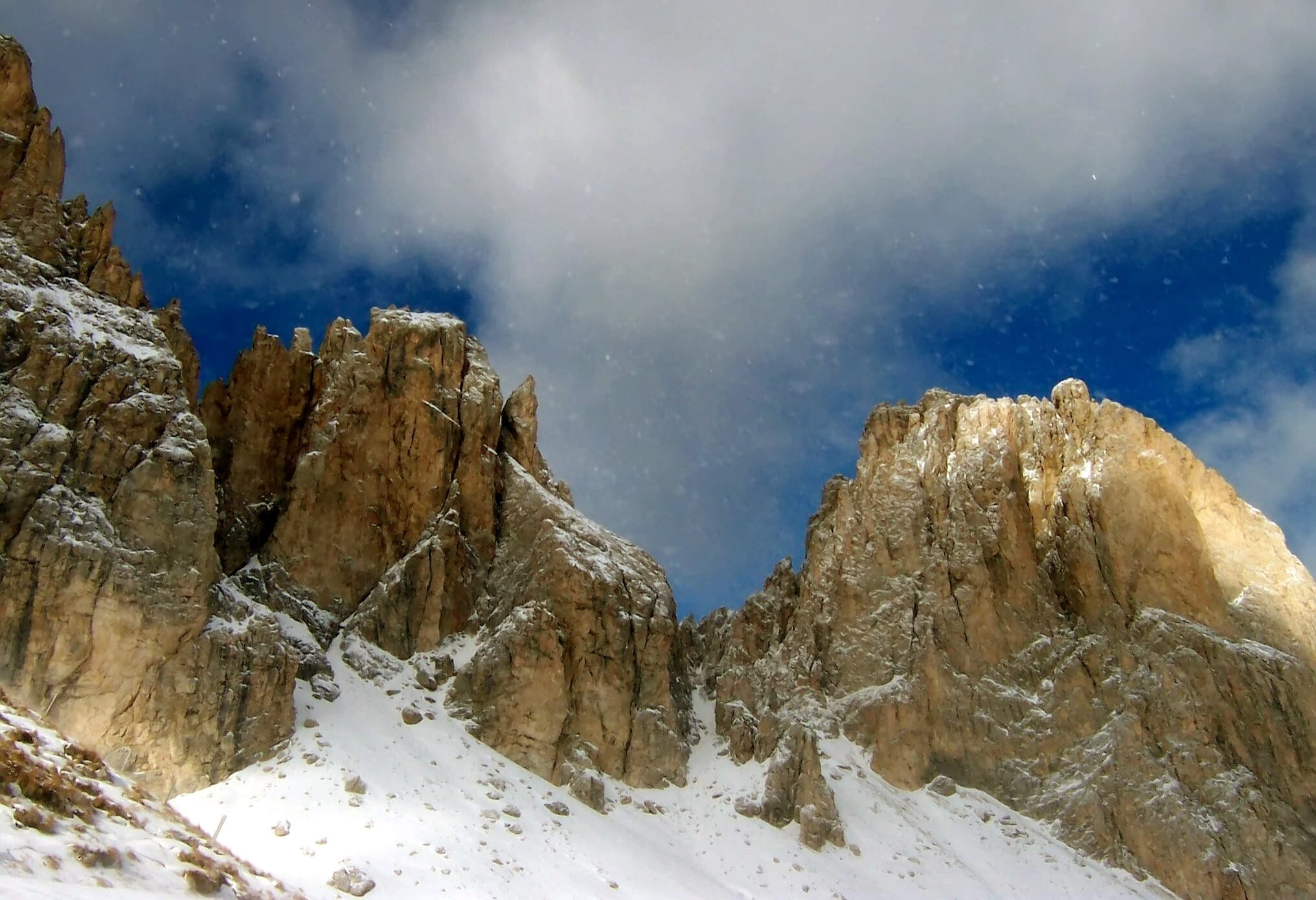 snowing, tranquility, no people, tranquil scene, selva gardena, clouds, formation, snowy, idyllic, mountains, sella ronda, photography, blue, snowfall, HD Wallpaper
