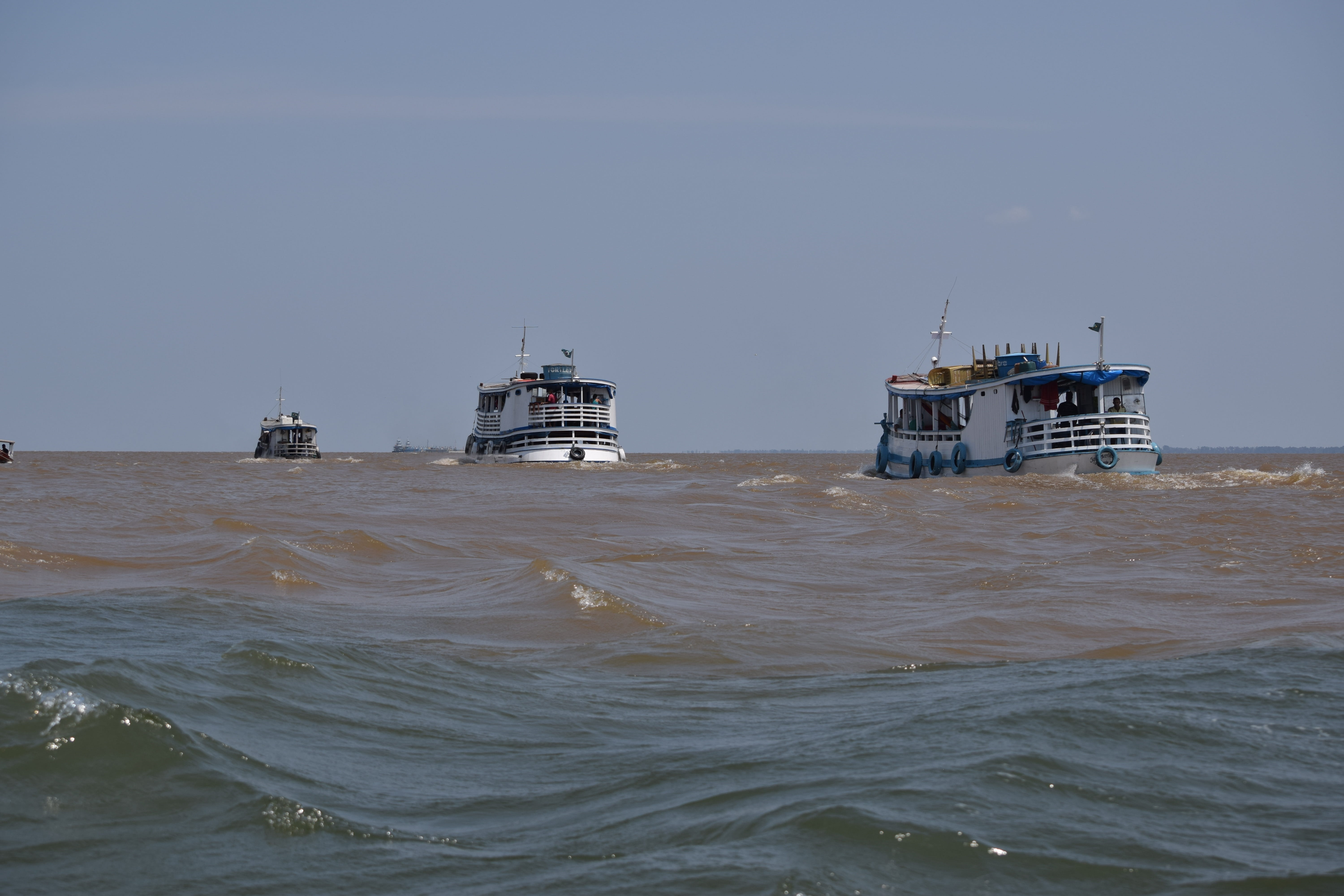 outdoors, passenger craft, waterfront, beach, copy space, river, mode of transportation, nature, freight transportation, boats, land, 5K, no people, amazon, HD Wallpaper