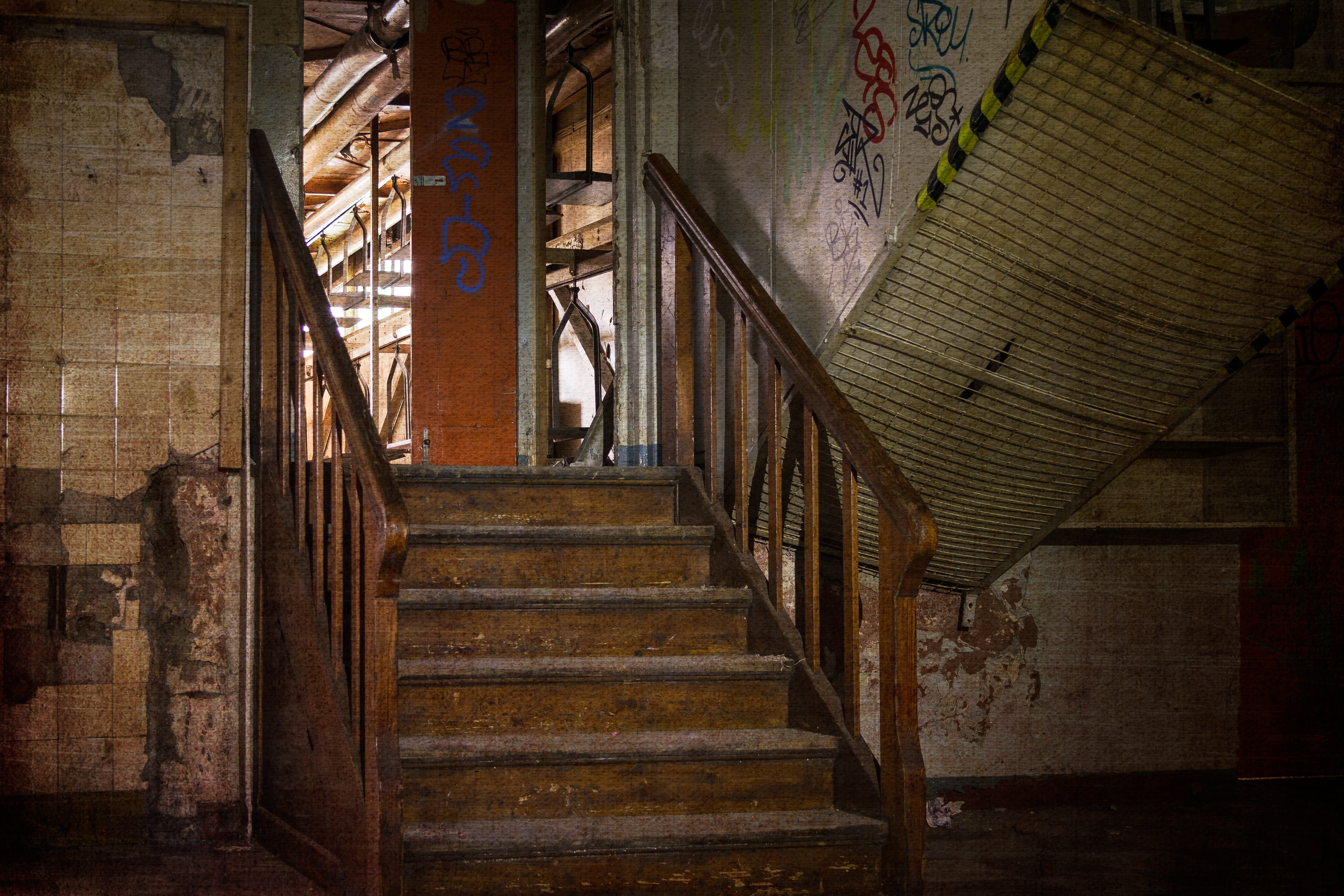 gradually, wooden ladders, passage, mood, obsolete, abandoned, text, wall - building feature, old, railing, indoors, lost places, graffiti, direction, stairs, HD Wallpaper