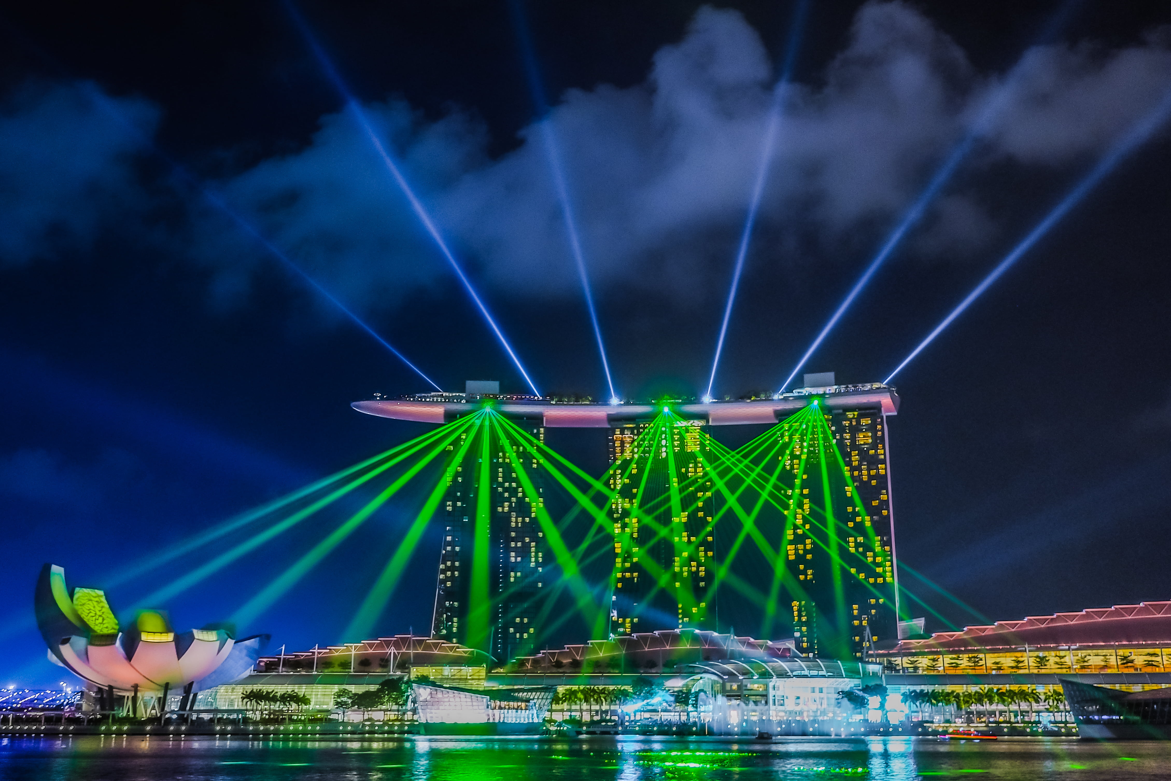 landscape, M1, shot, One, F2.8, D E, night, PRO, Wonder Full, famous Place, 40mm, M.ZUIKO DIGITAL, Marina Bay Sands, daytime, Fullerton, Show, Laser, Light and Water, HD Wallpaper