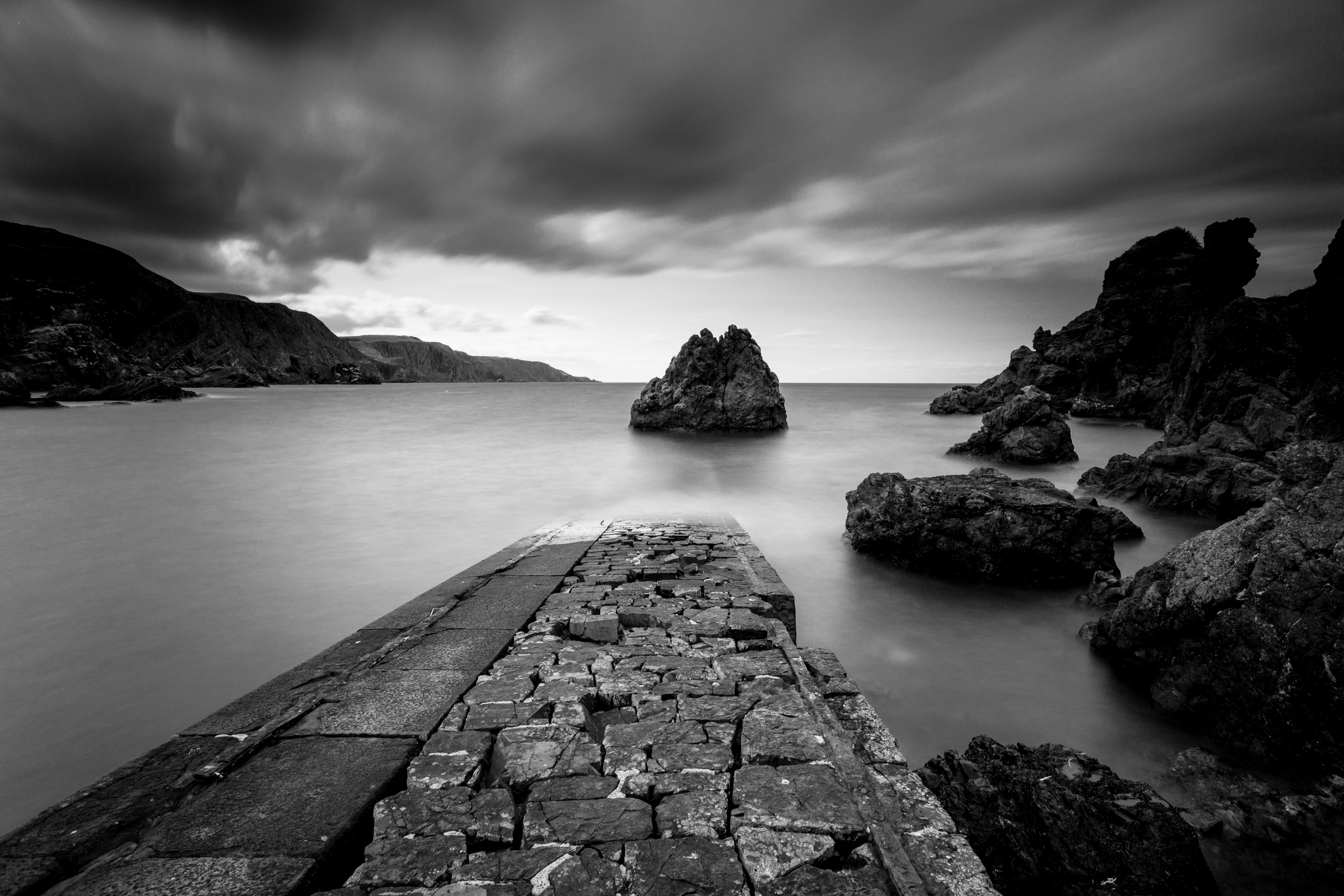 rock, black, Scotland, rock formation, Wick Bay, nature, b+w, scenics, sunset, water, 5K, natural, photo, rock - Object, body, 40mm, formations, blackandwhite, HD Wallpaper