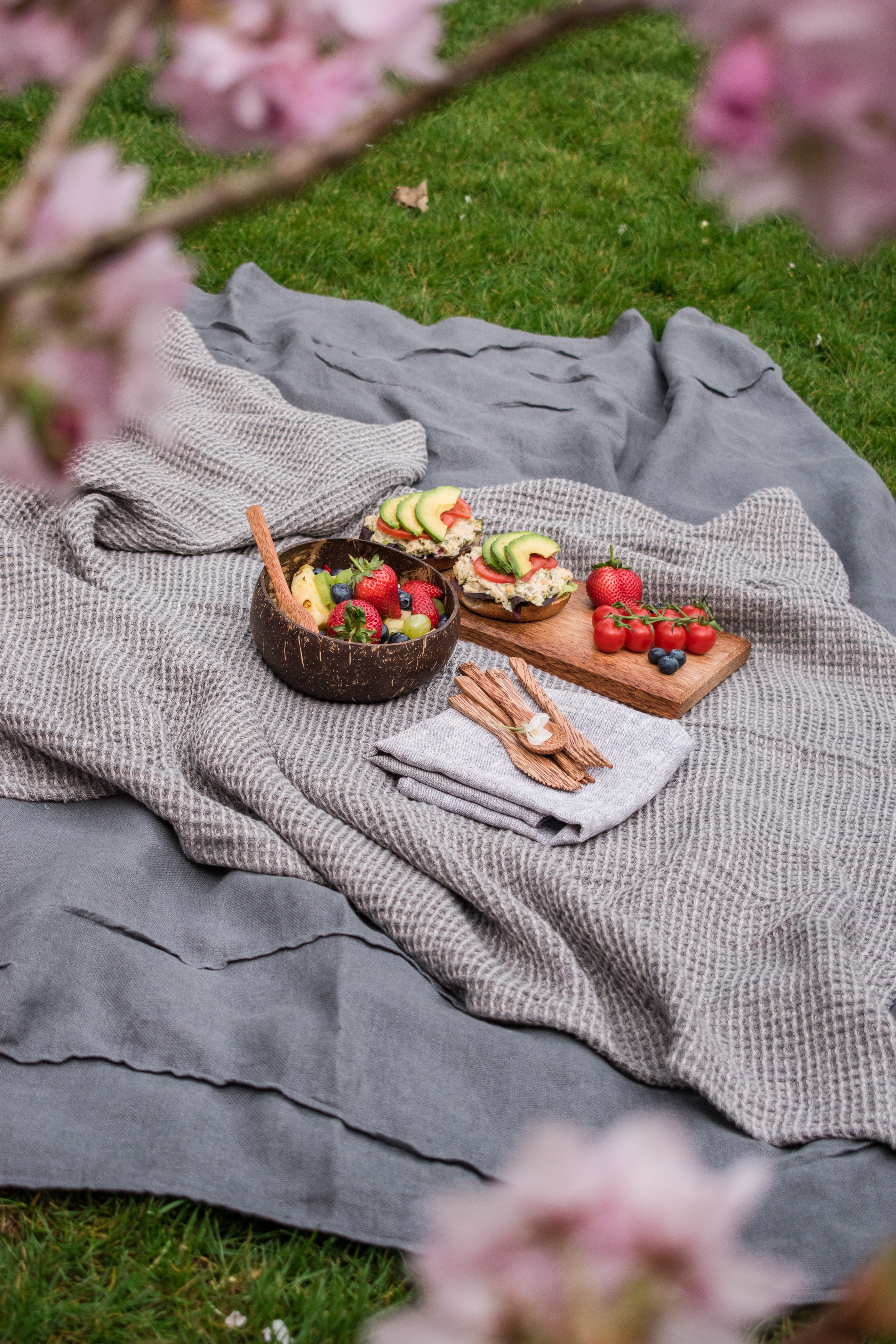 leisure activities, fruit, healthy eating, land, strawberry, basket, food and drink, linen, day, textile, sweets, picnic, blanket, united kingdom, 4K, Phone HD Wallpaper