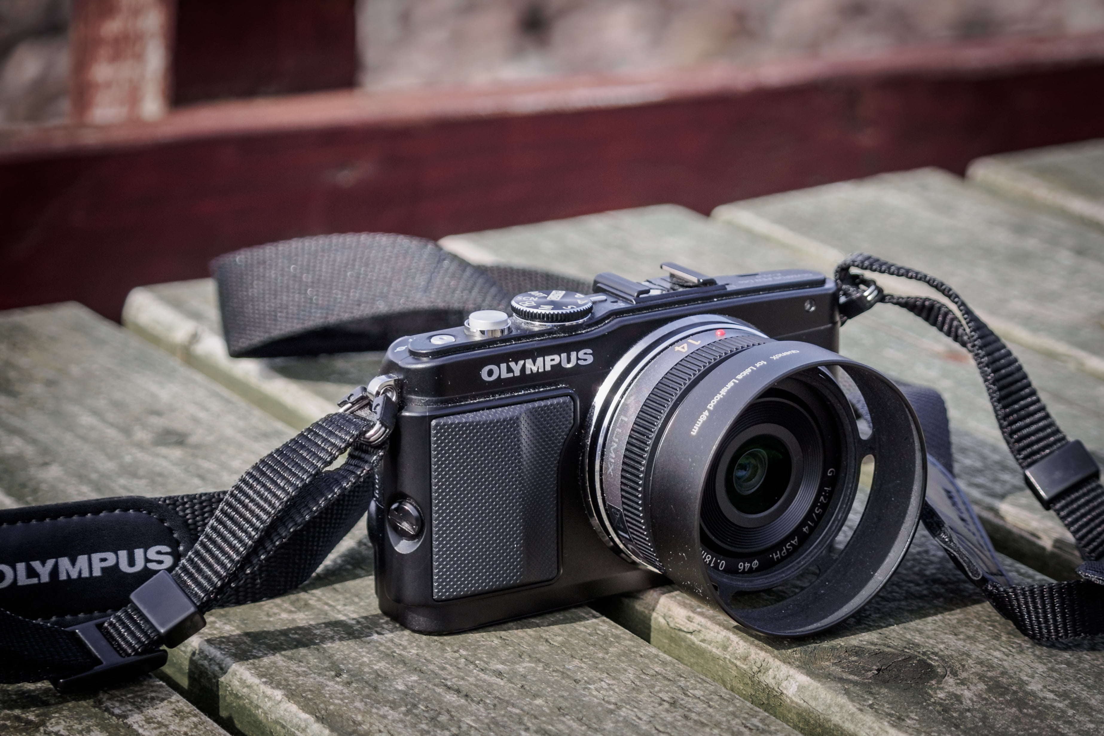 Panasonic, SLR camera, M43, slr, wood, Olympus PEN E-PL5, 2K, planks, faithful, Lumix, MFT, olympus, black, camera - Photographic Equipment, technology, HD Wallpaper