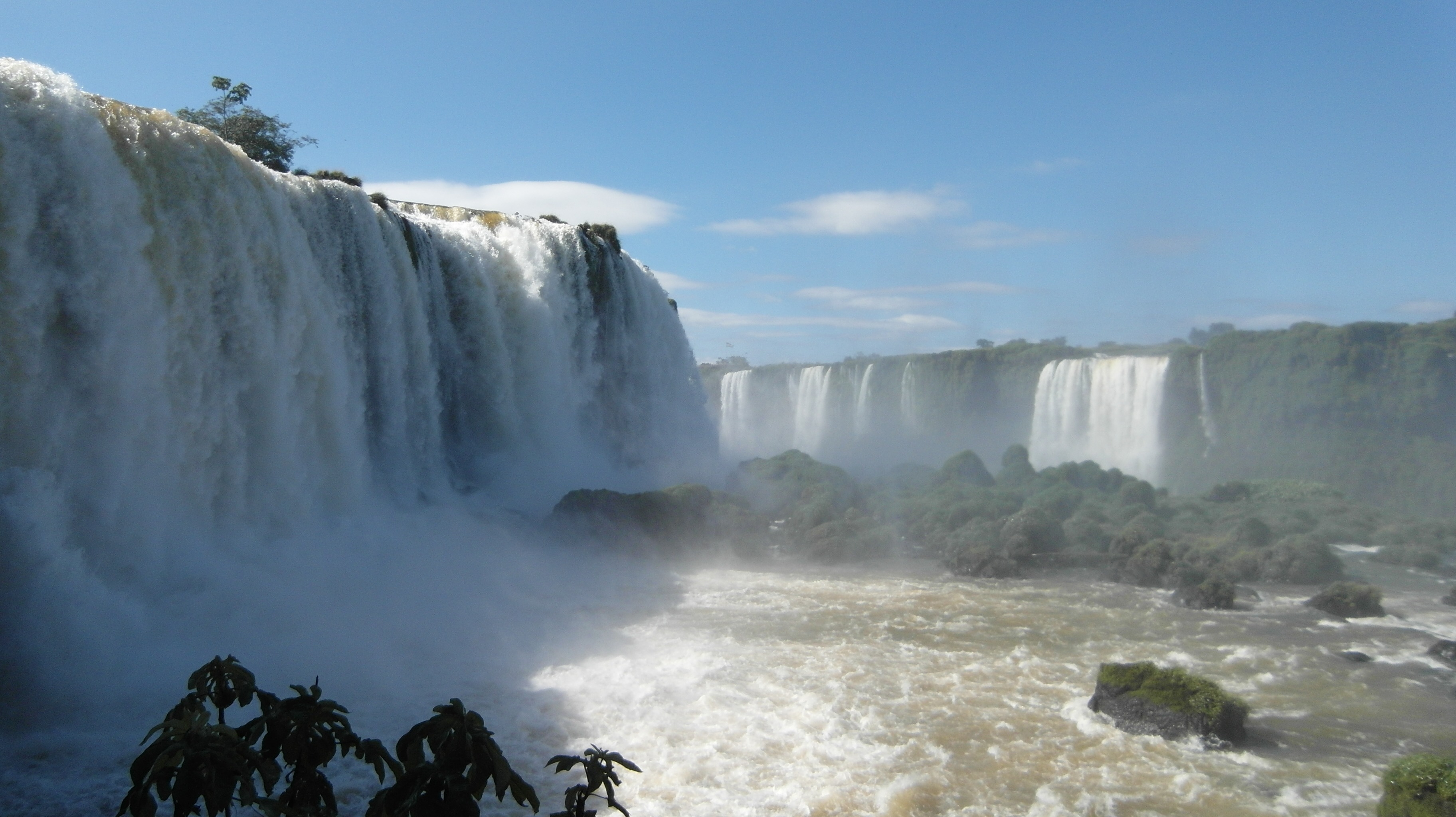 foz do iguaçu, day, power, splashing, long exposure, time, motion, lapse, flowing, outdoors, waterfall, scenics - nature, border, nature, spray, 2K, iguaçu, HD Wallpaper