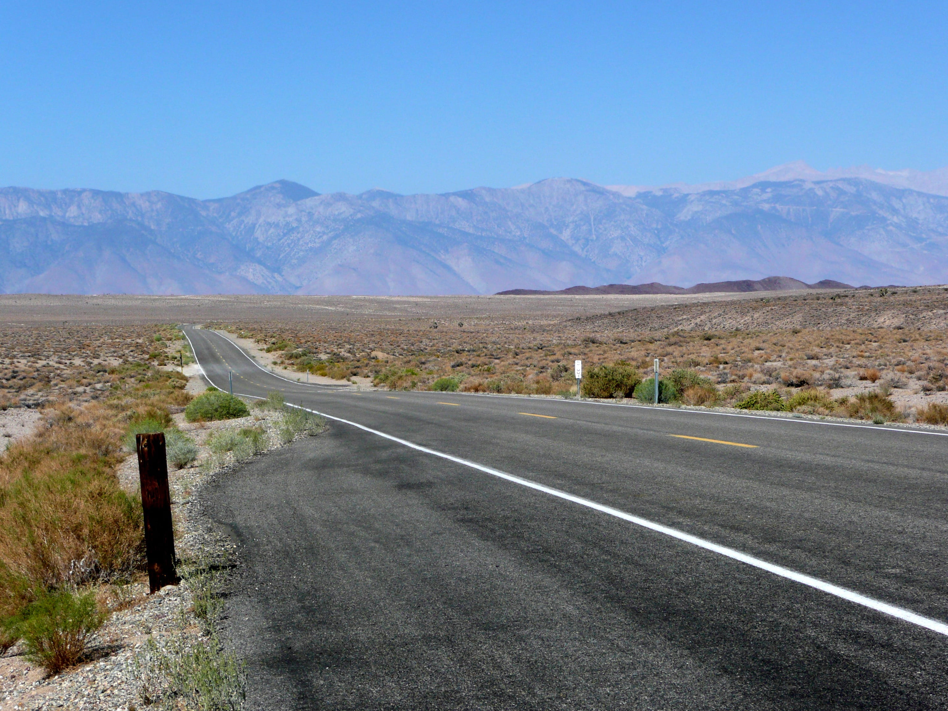daytime, no people, brown, endless, erosion, arid climate, environment, day, tranquil scene, marking, non-urban scene, road marking, nationanl park, highway, HD Wallpaper
