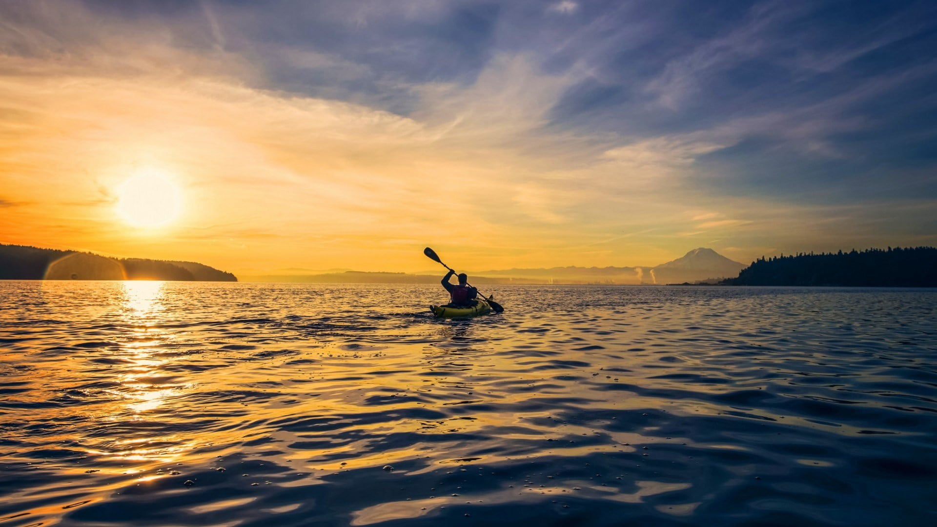 lens flare, horizon over water, men, beauty in nature, boat, hills, clouds, coast, mountains, sky, sunset, tranquility, sea, nature, holding, arms raised, HD Wallpaper