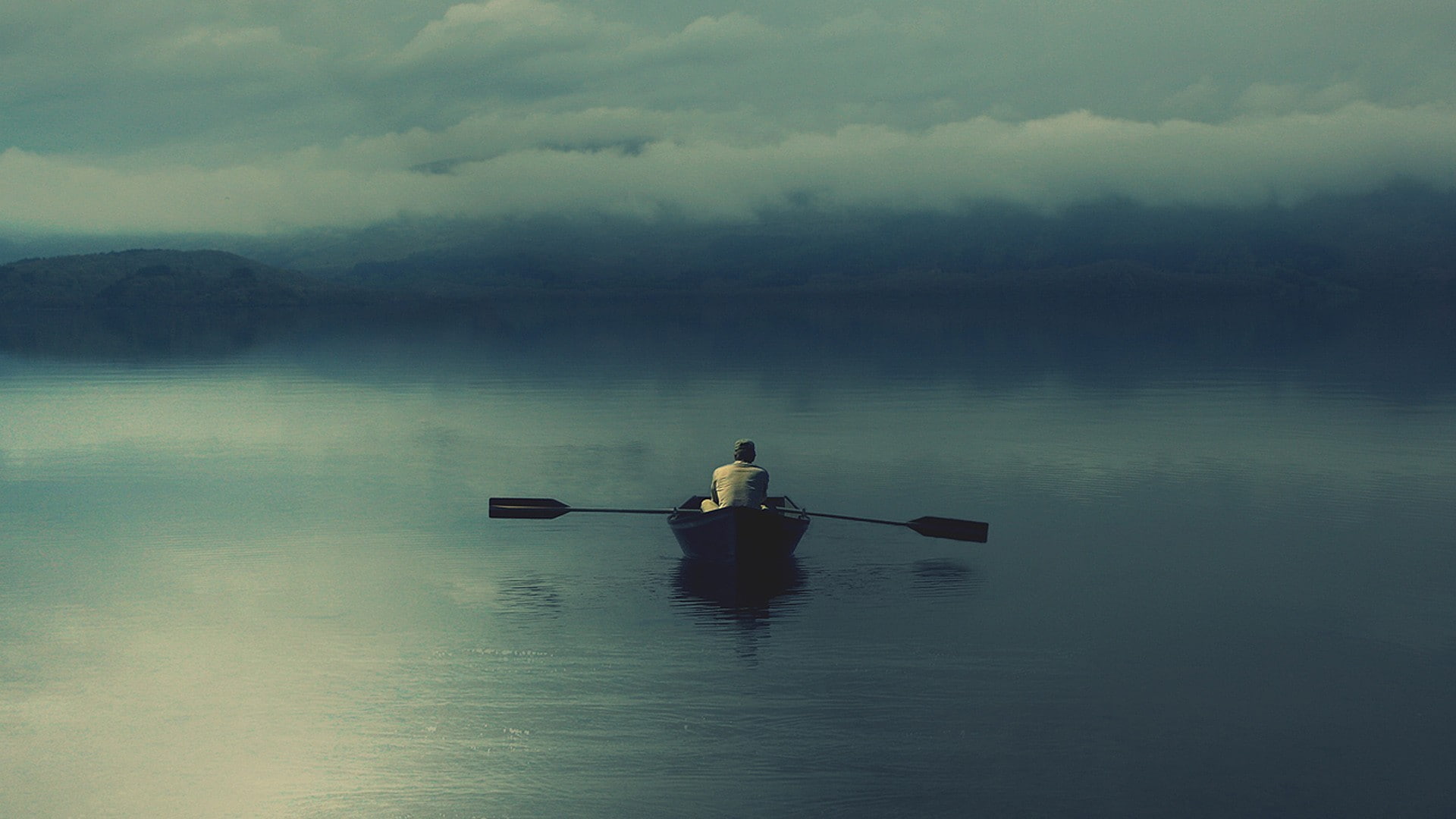 water, oar, blue, real people, tranquility, mode of transportation, rowing, nautical vessel, reflection, rowboat, men, beauty in nature, 1080P, nature, HD Wallpaper