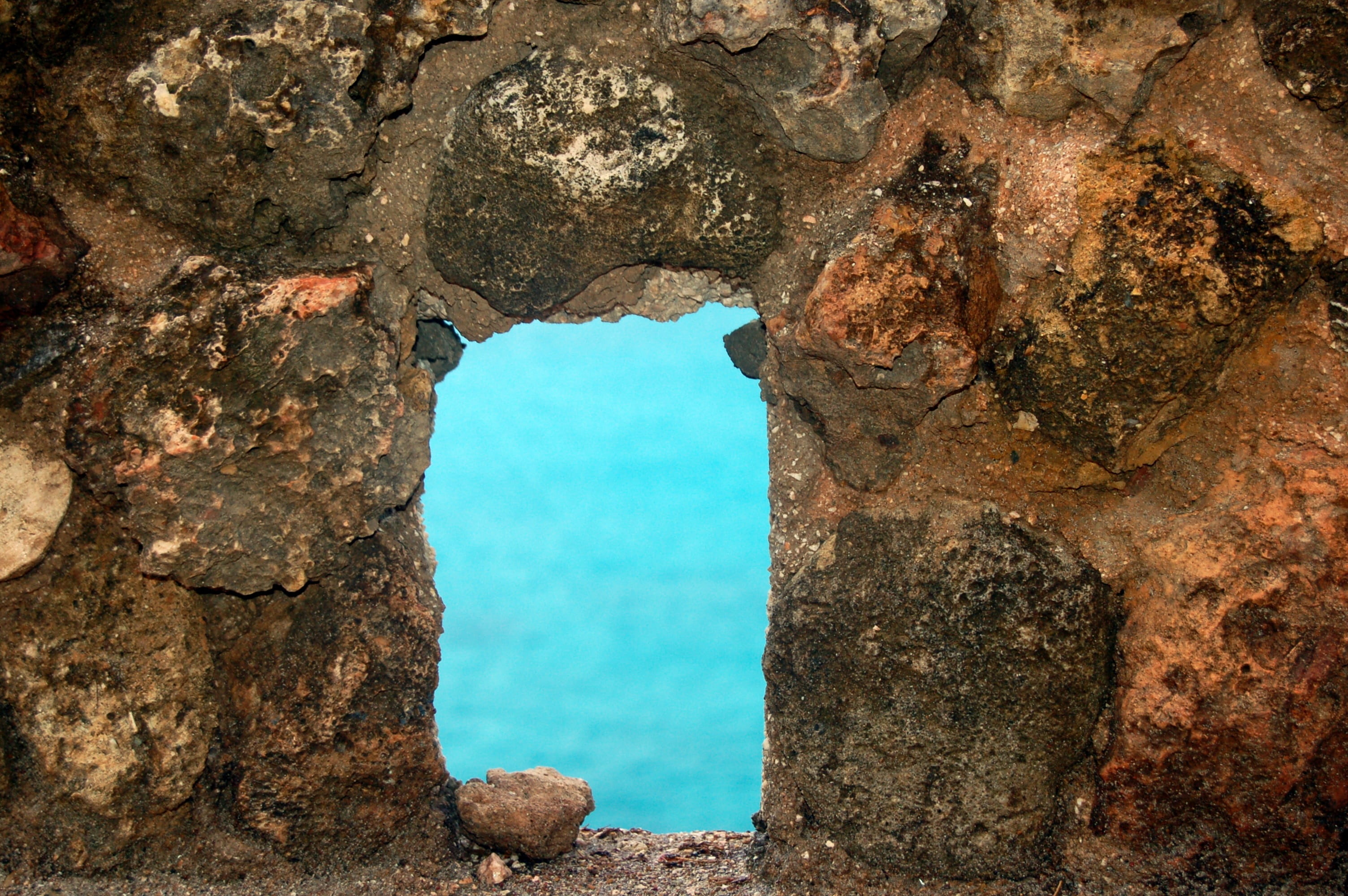 stone, rock, view, built structure, no people, rock formation, nature, history, arch, by look, Look, textured, sea, travel destinations, window, Netherlands Antilles, HD Wallpaper