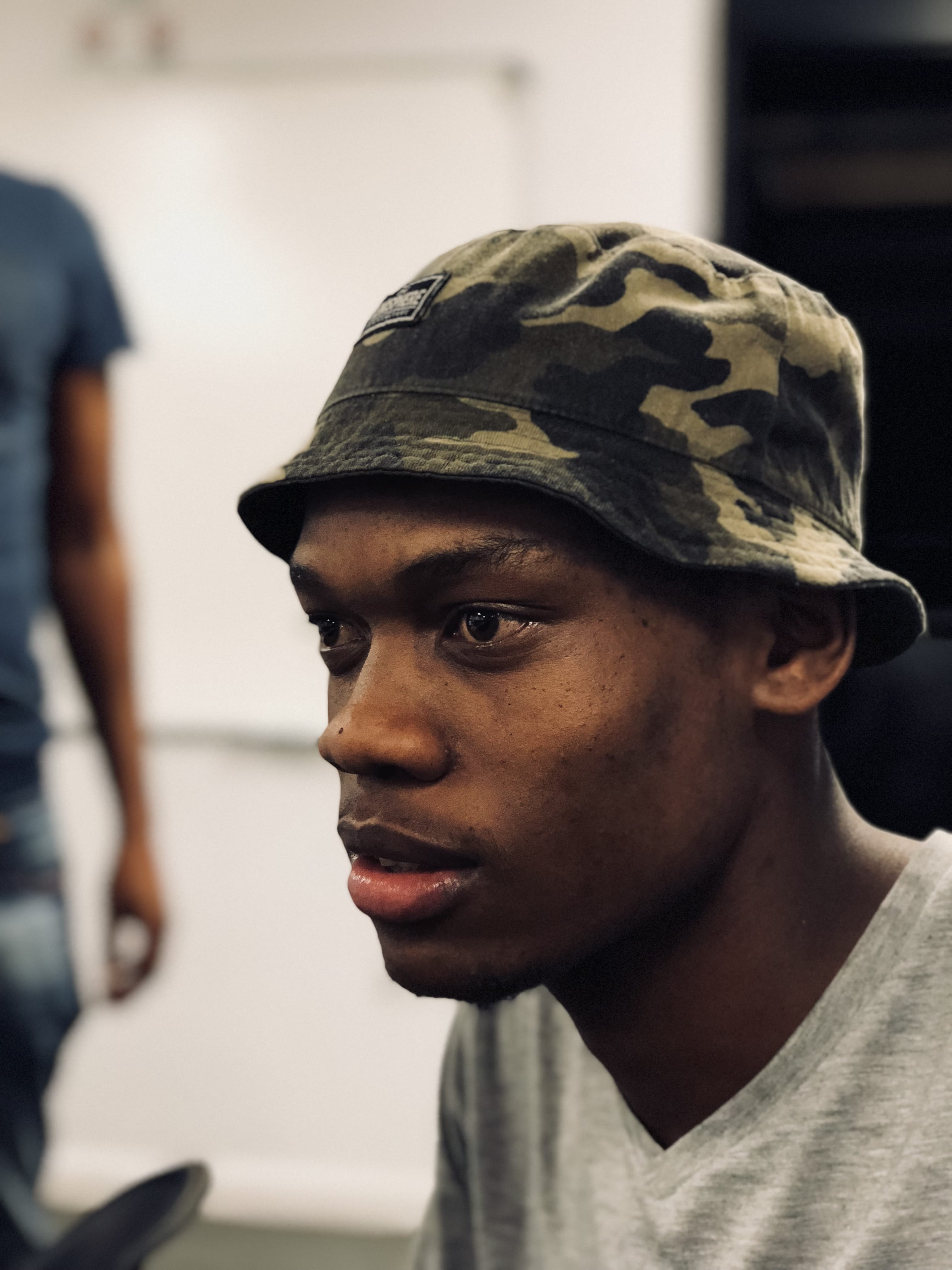 wearing, wear, lifestyles, headshot, young adult, facial expression, teenage boys, looking, 4K, serious, eyes, adult, cap, lips, outfit, portrait, focus on foreground, Phone HD Wallpaper