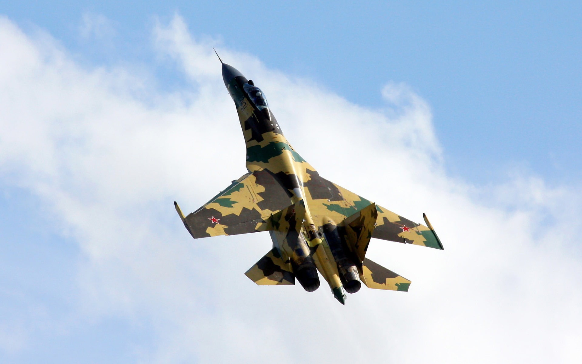 nature, on the move, camouflage, military airplane, mid-air, widescreen, cloud - sky, flying, airplane, transportation, day, military, motion, jet, woodland, HD Wallpaper